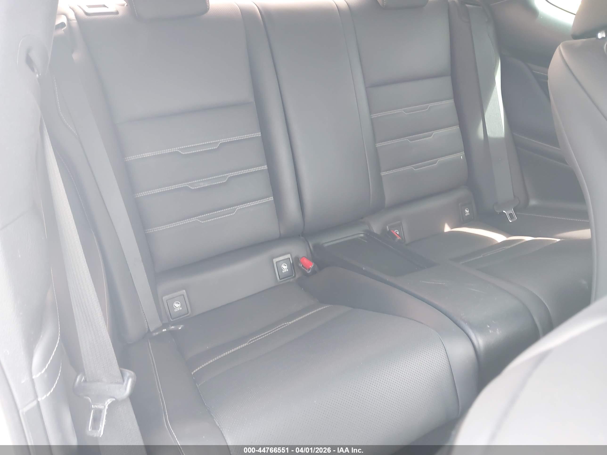 LEXUS RC image 8
