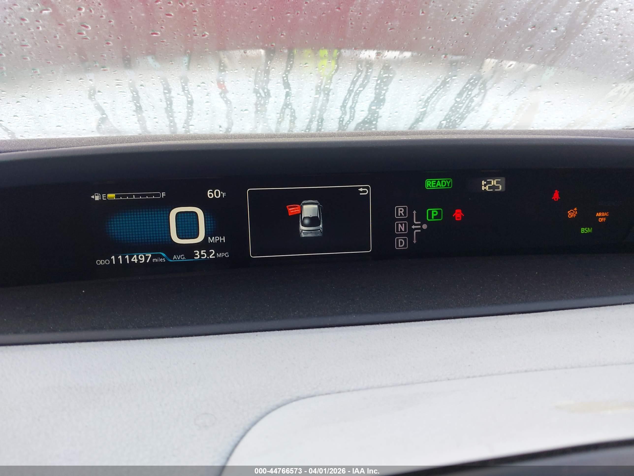 TOYOTA PRIUS image 7