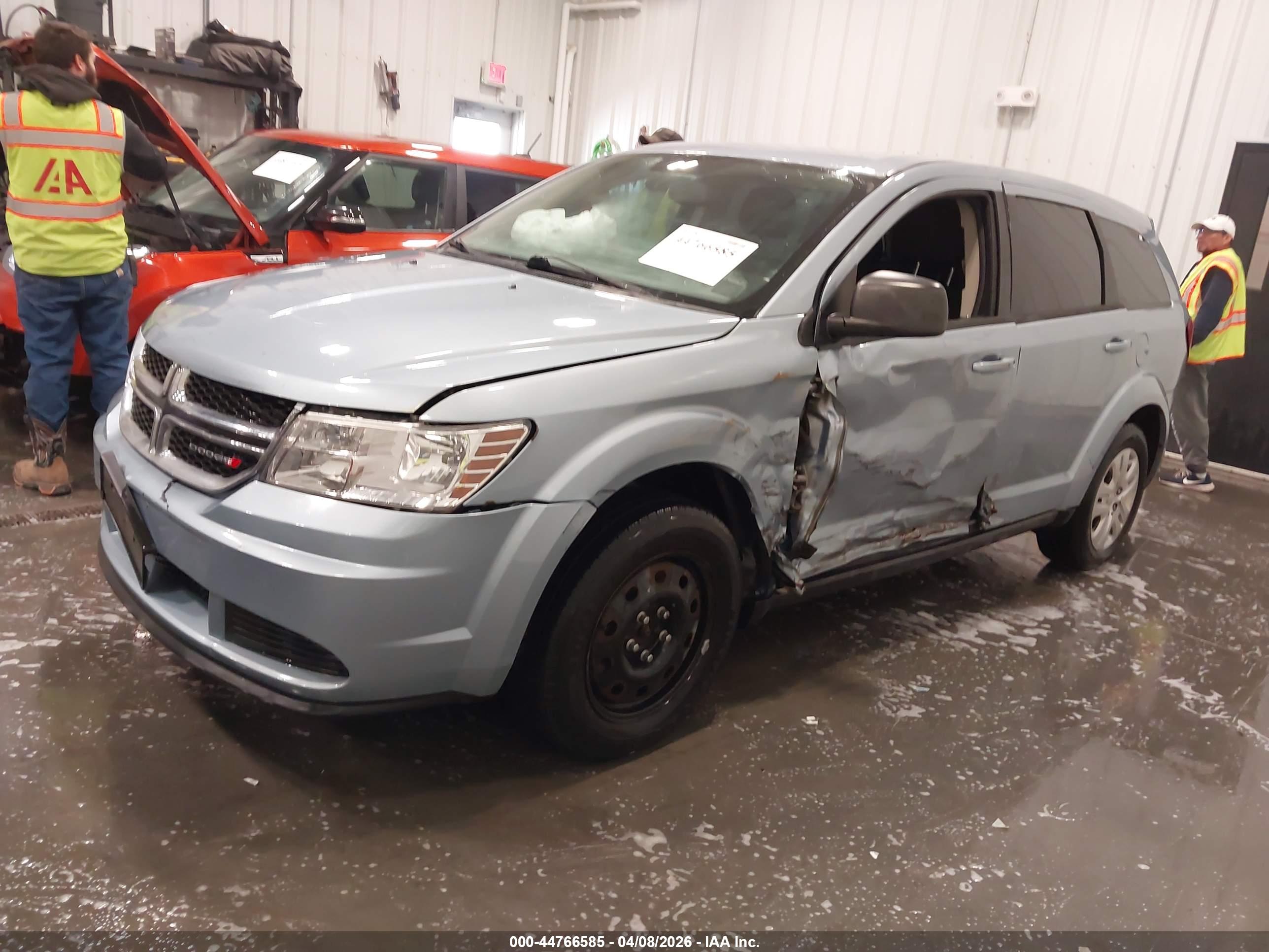 DODGE JOURNEY image 2