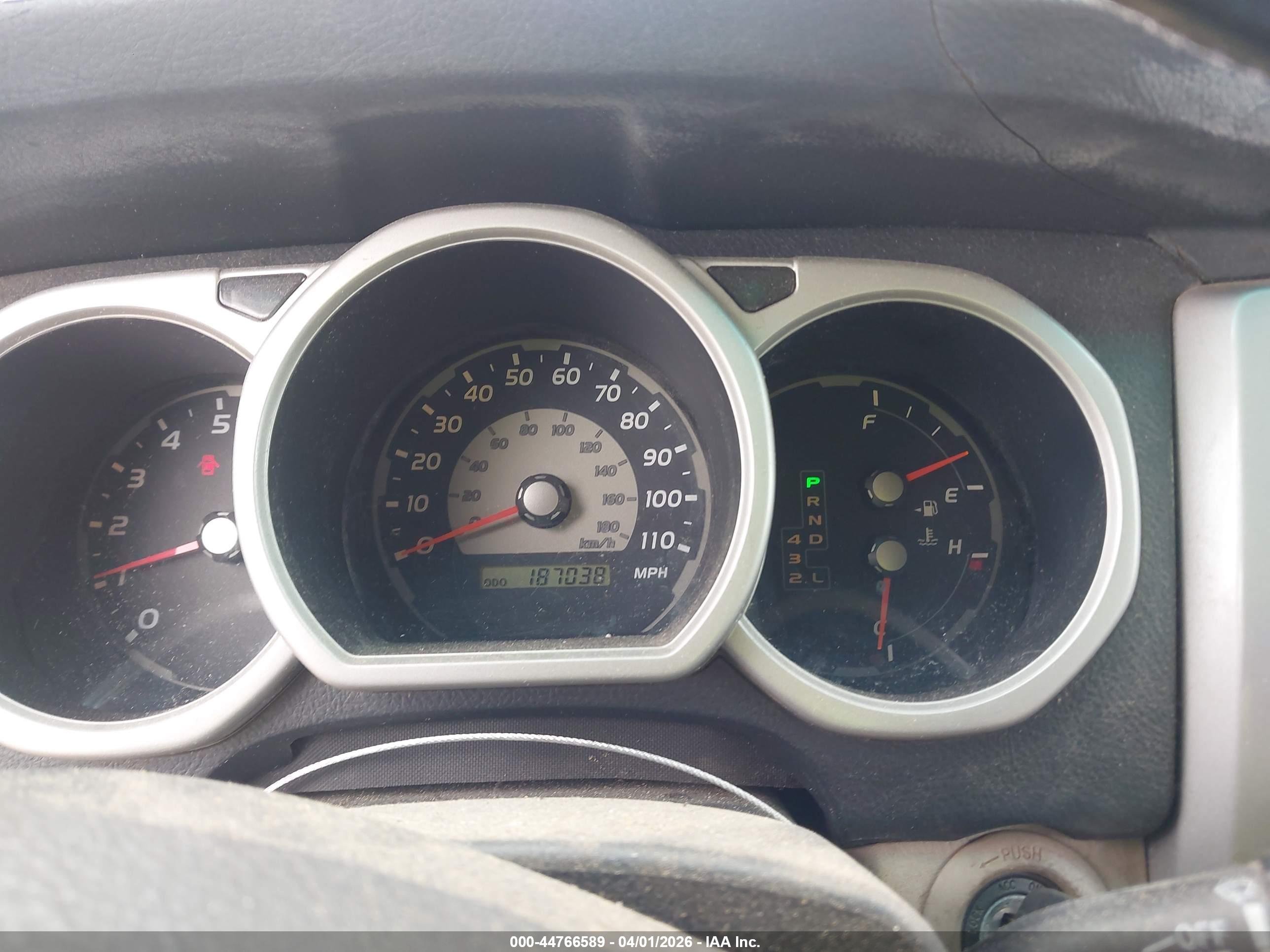 TOYOTA 4RUNNER image 7