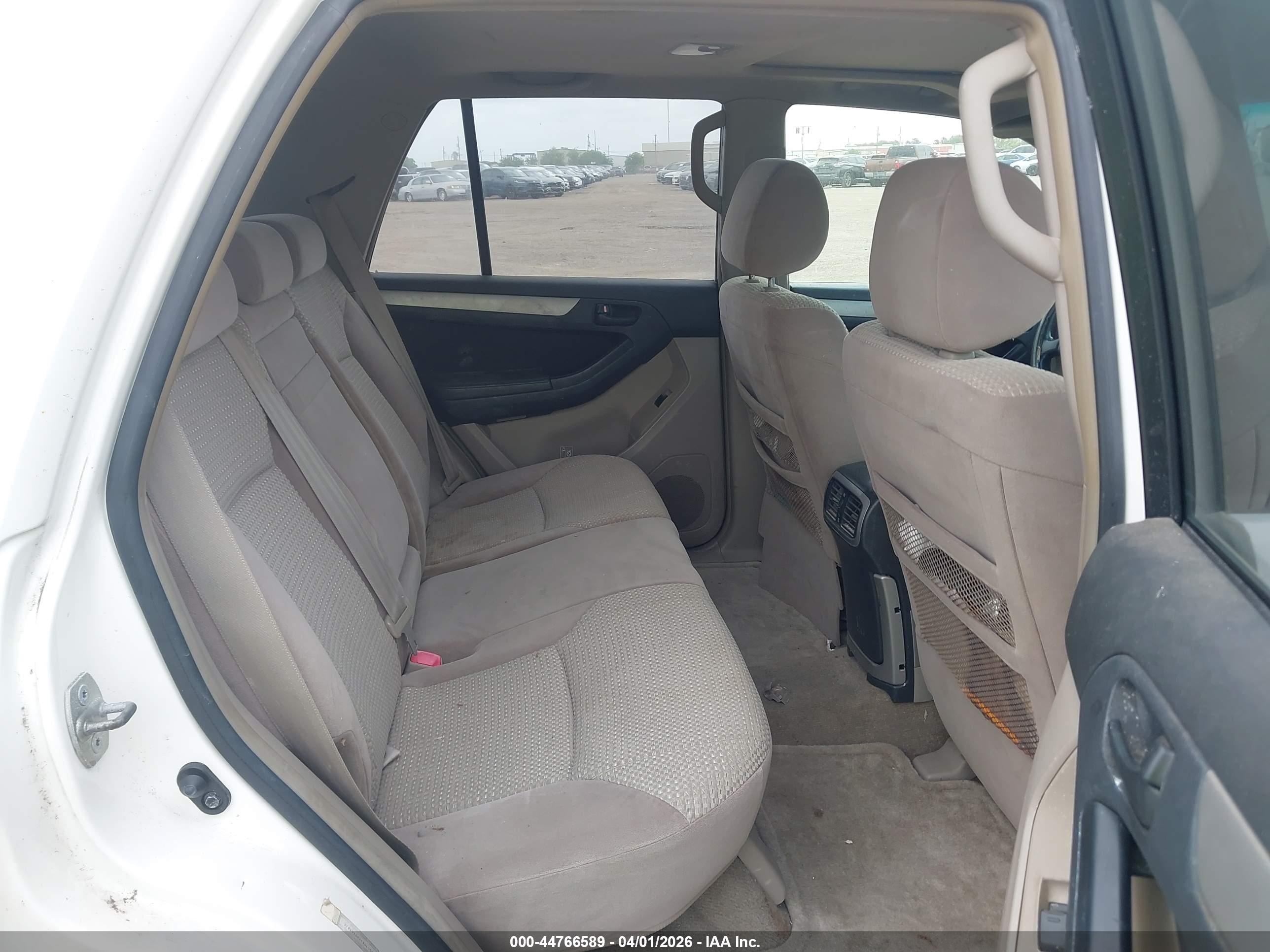 TOYOTA 4RUNNER image 8