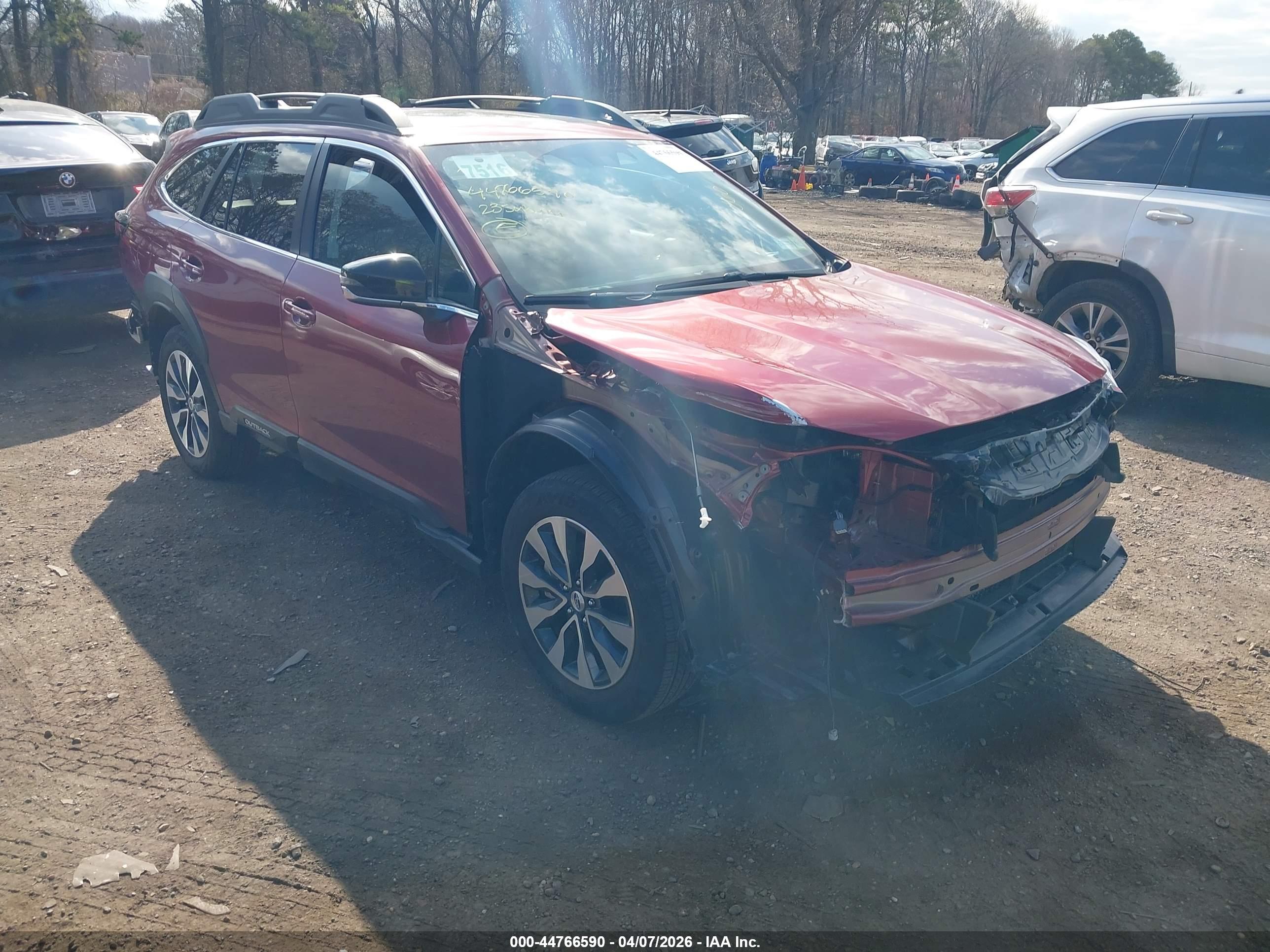 SUBARU OUTBACK image 6
