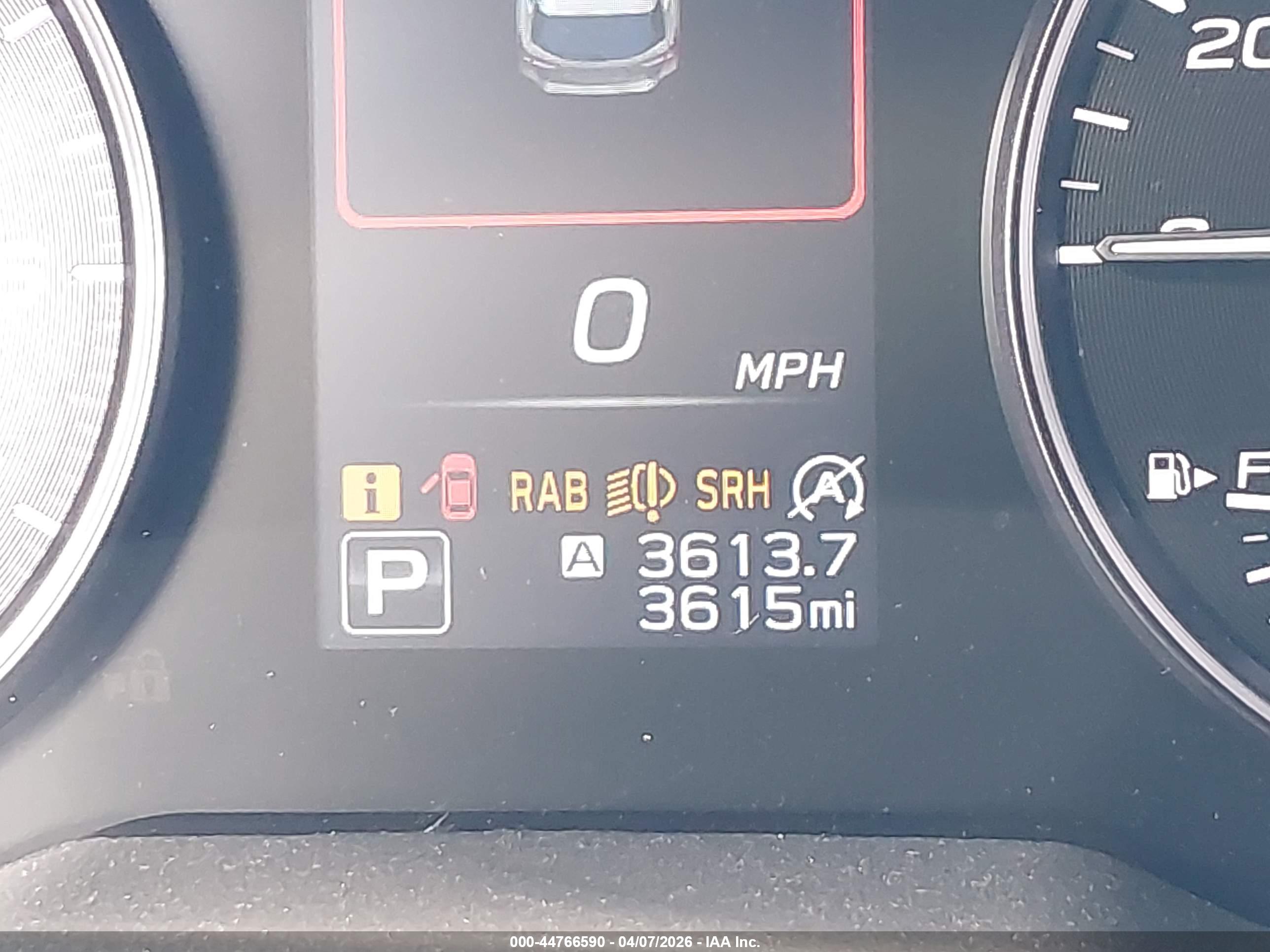 SUBARU OUTBACK image 7