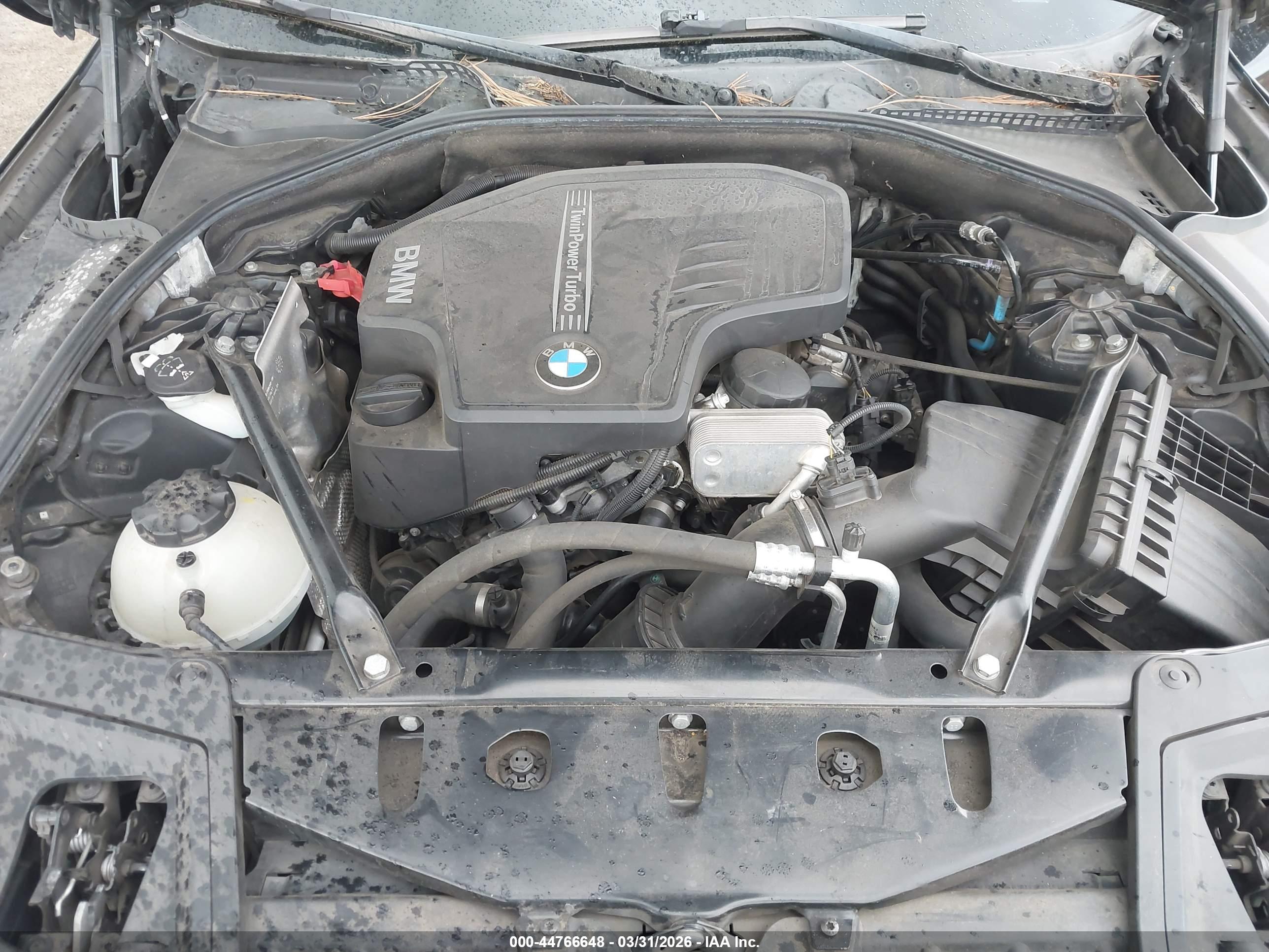 BMW 528I image 10