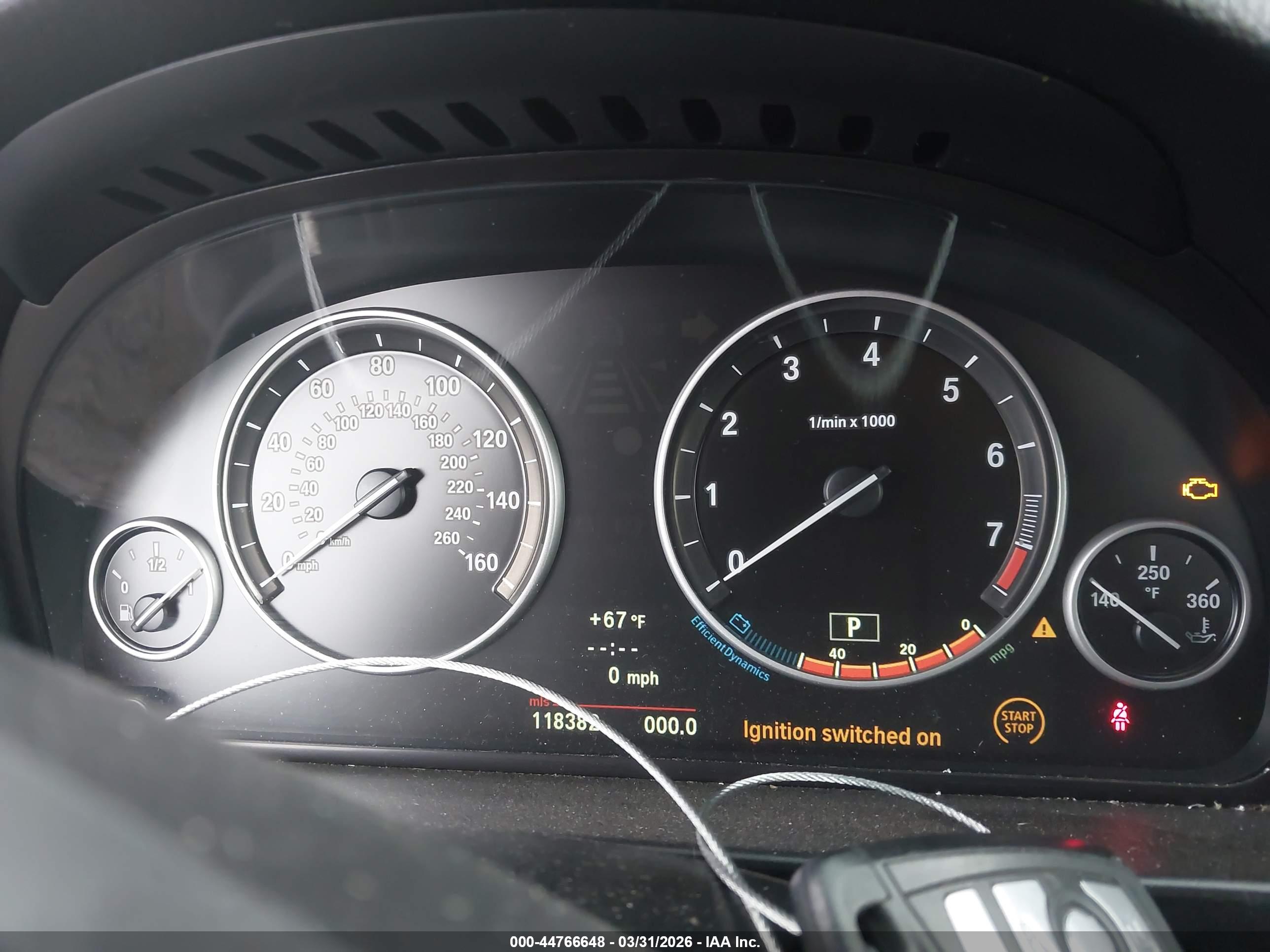 BMW 528I image 7