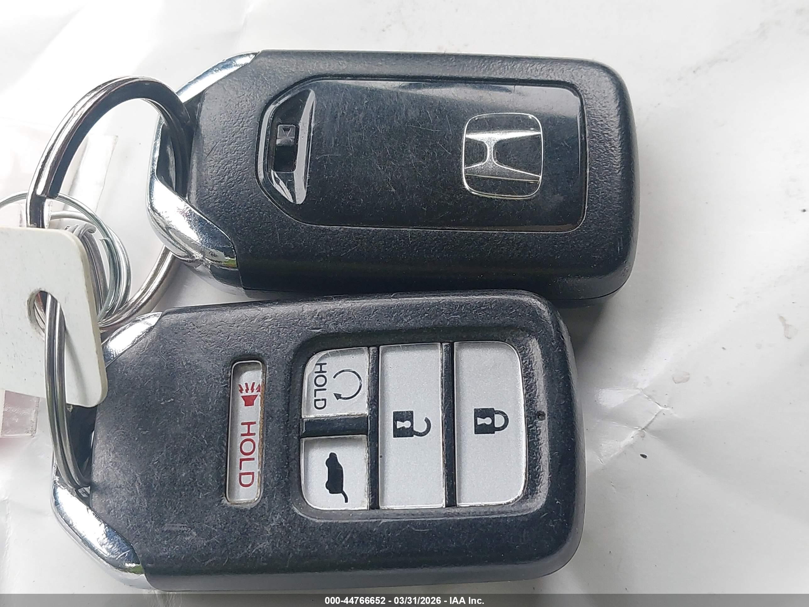 HONDA CR-V image 11