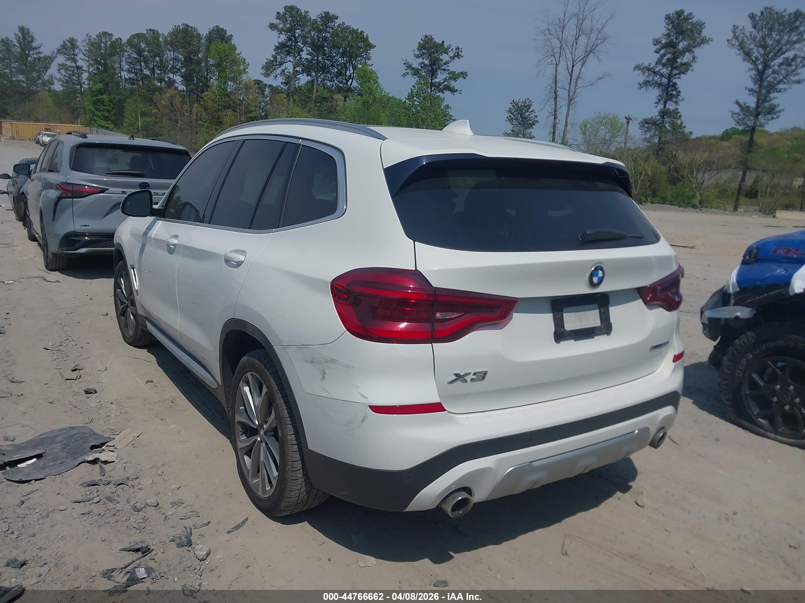 BMW X3 image 3