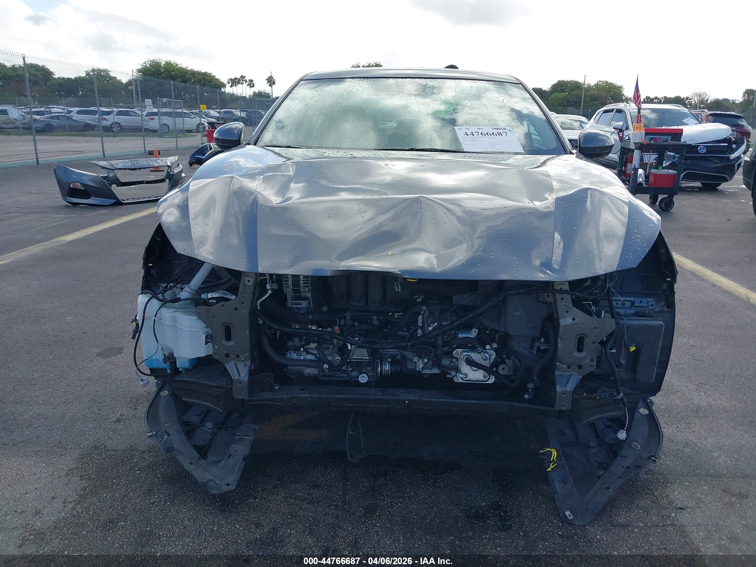 NISSAN ALTIMA image 6