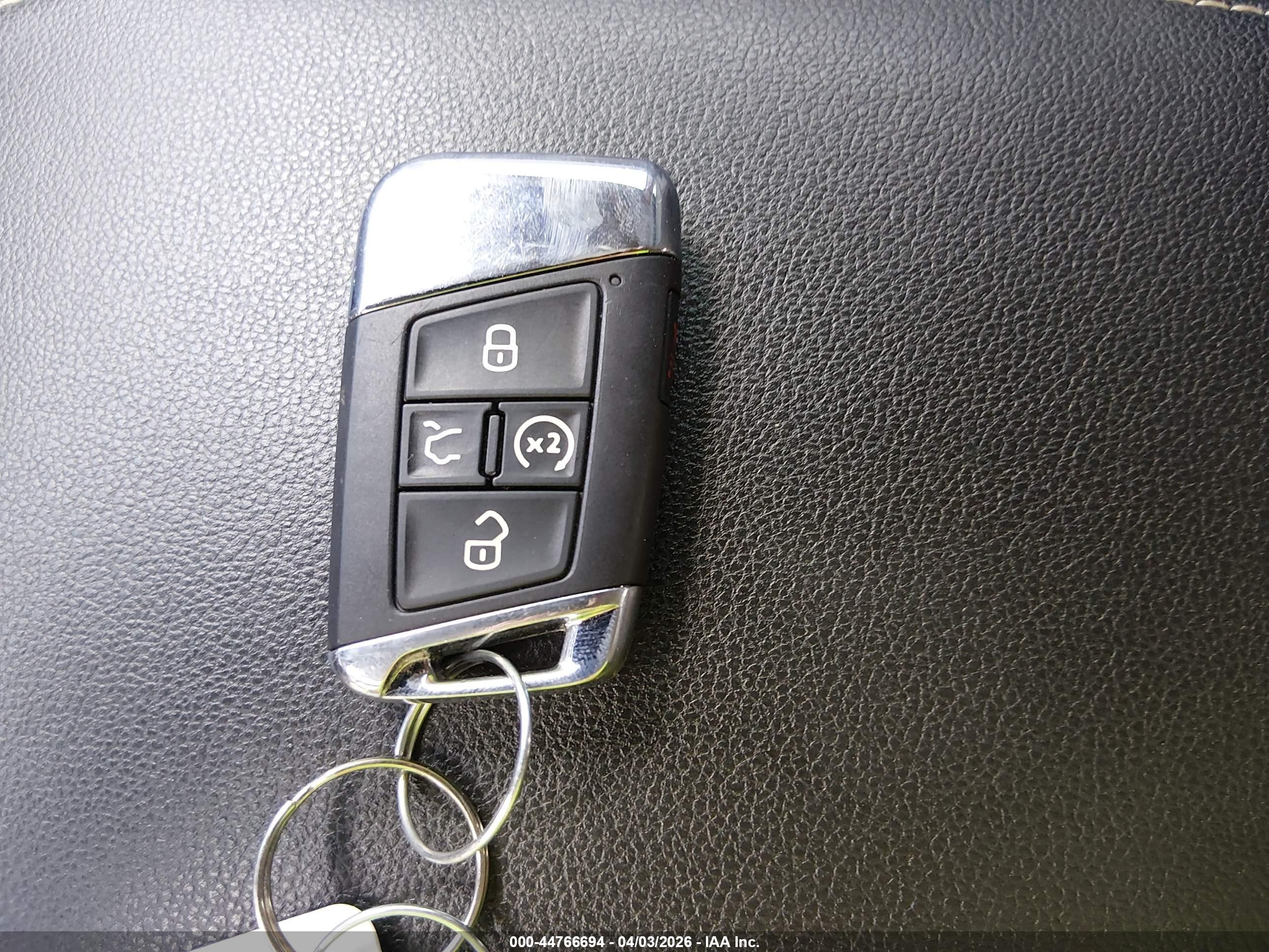 VOLKSWAGEN ATLAS image 11
