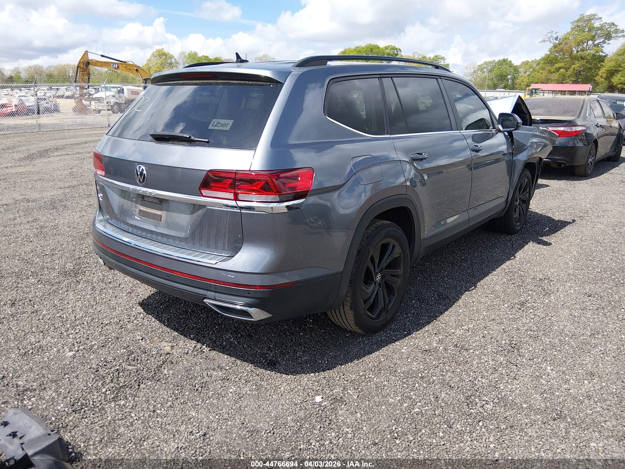 VOLKSWAGEN ATLAS image 4