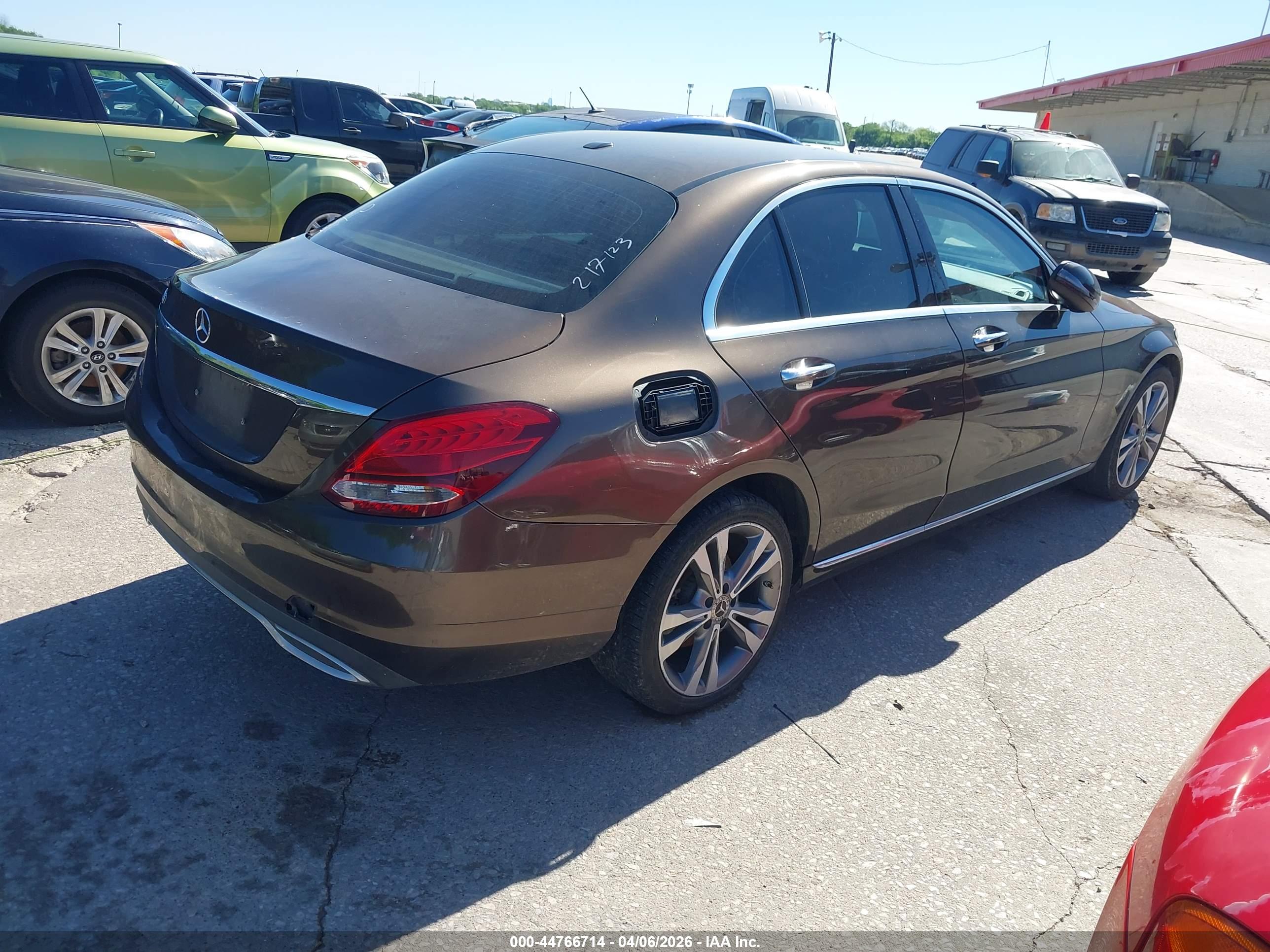 MERCEDES-BENZ C image 4