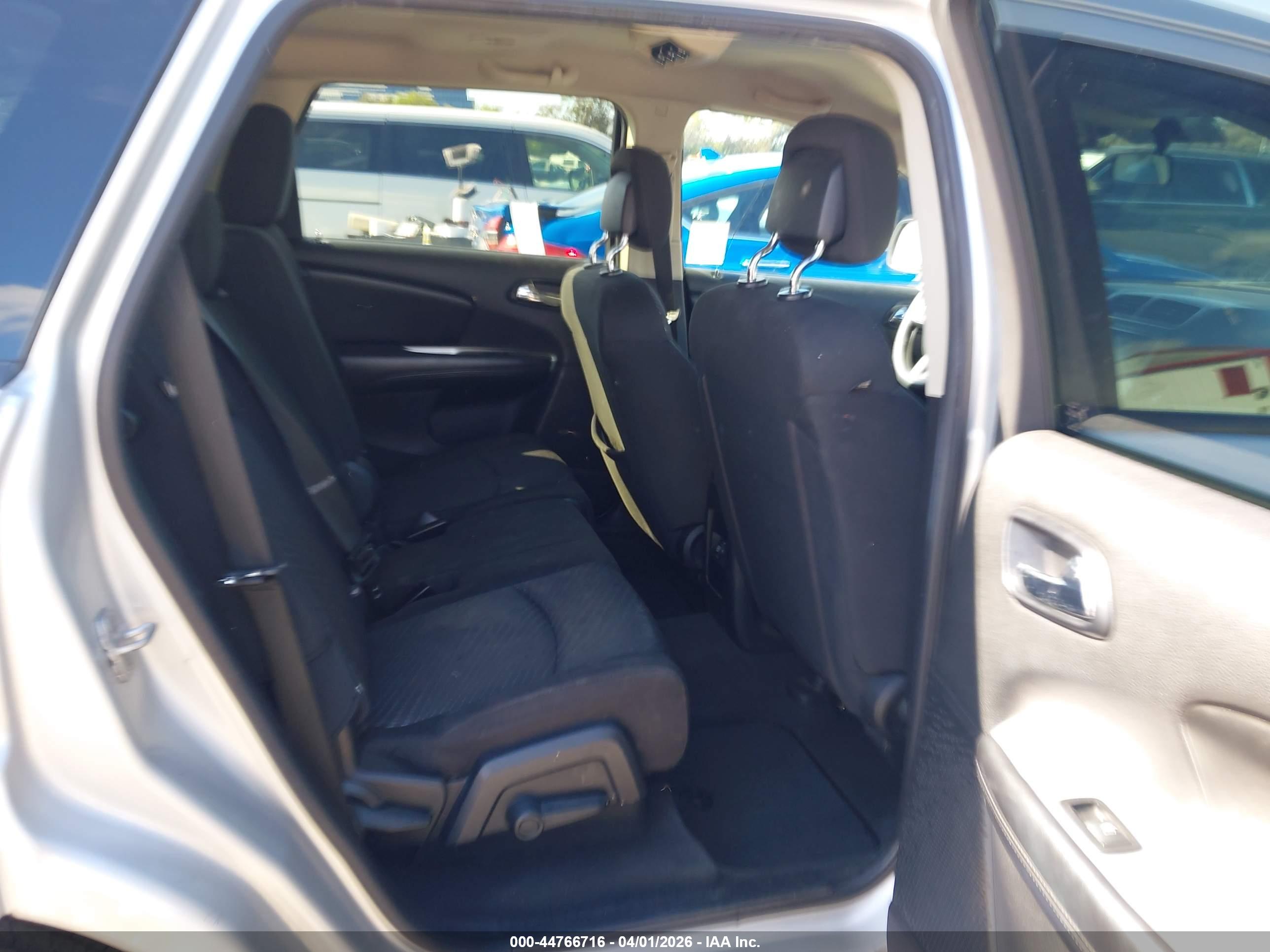 DODGE JOURNEY image 8
