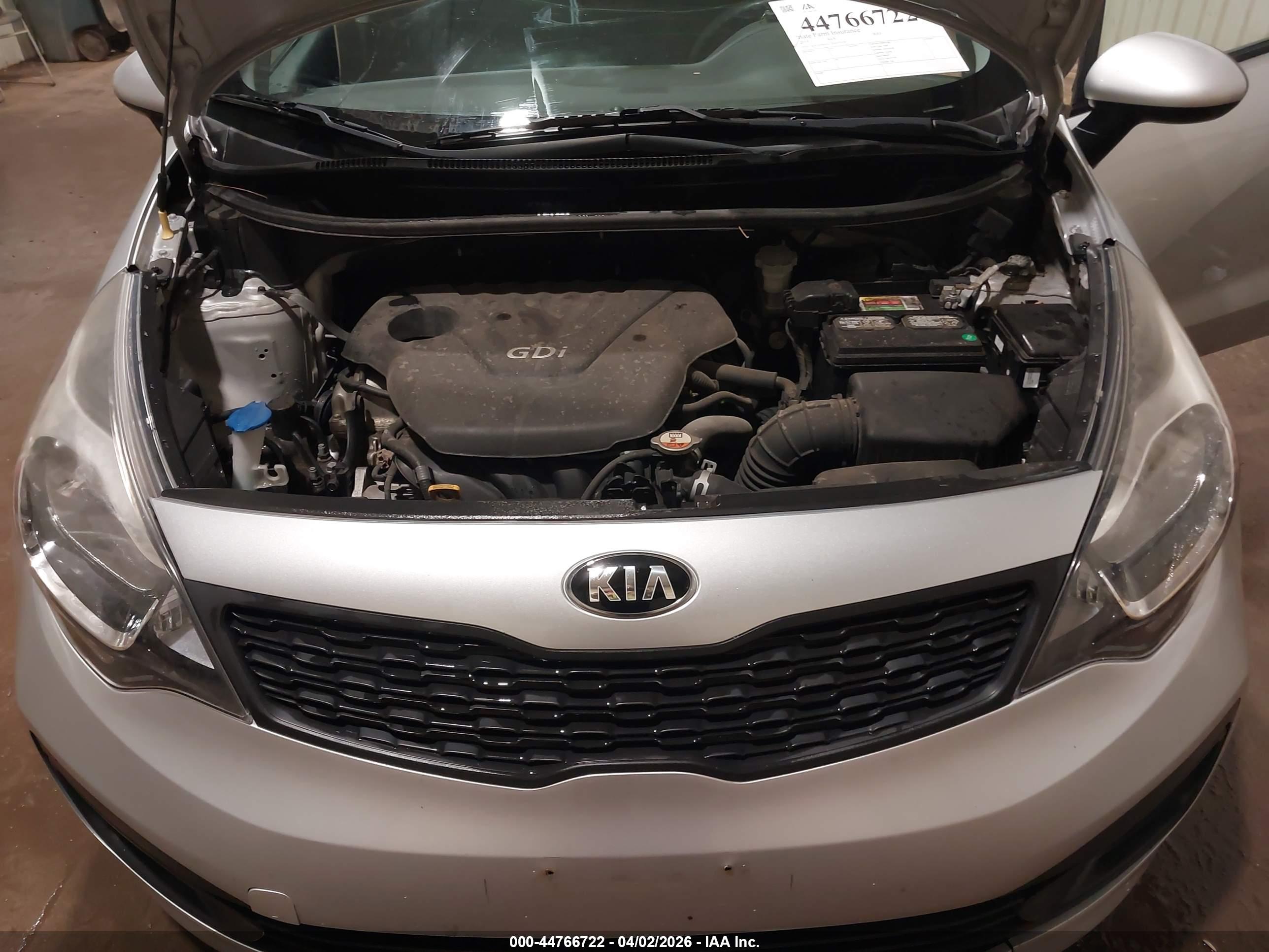 KIA RIO image 10