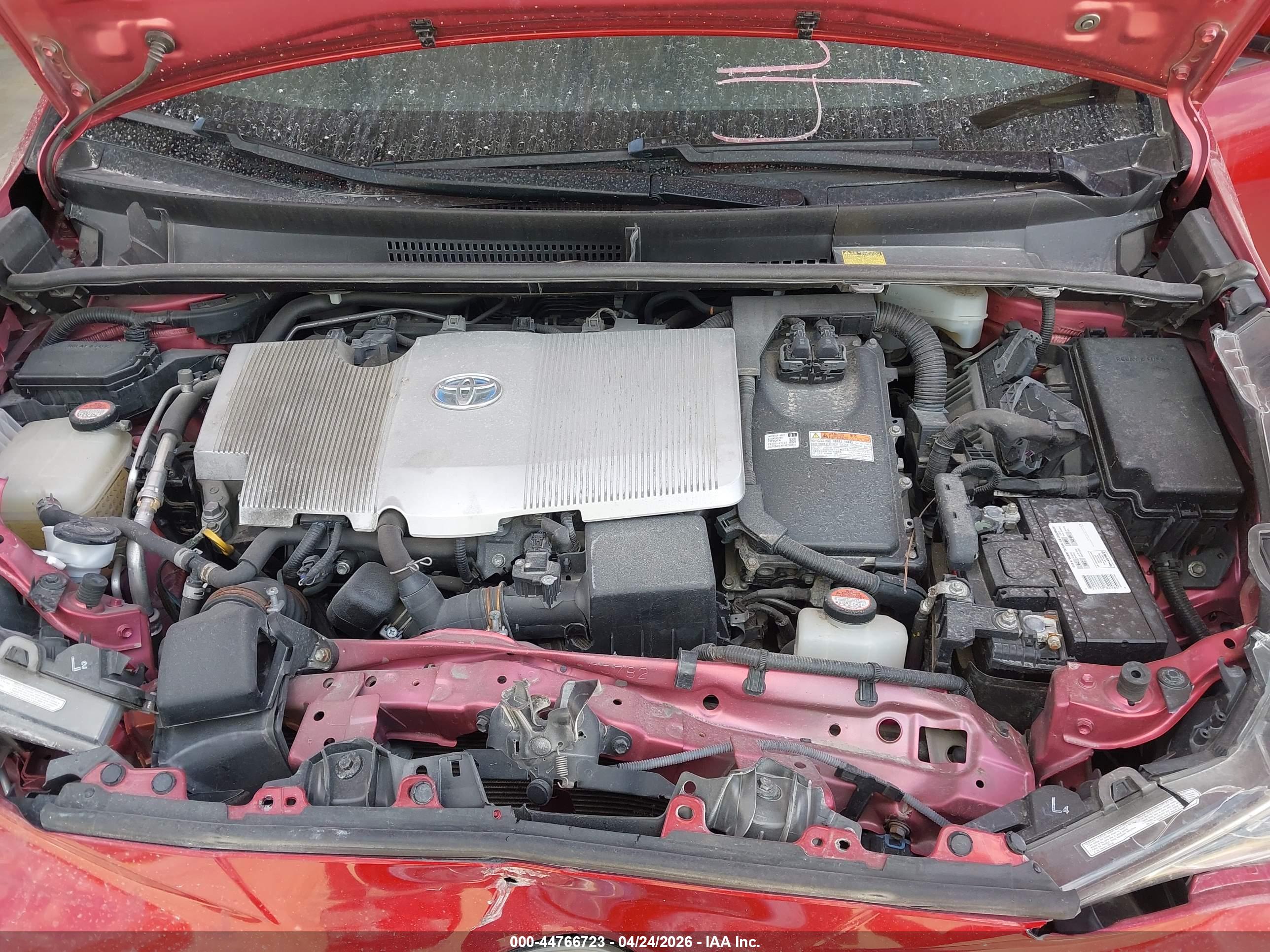 TOYOTA PRIUS image 10