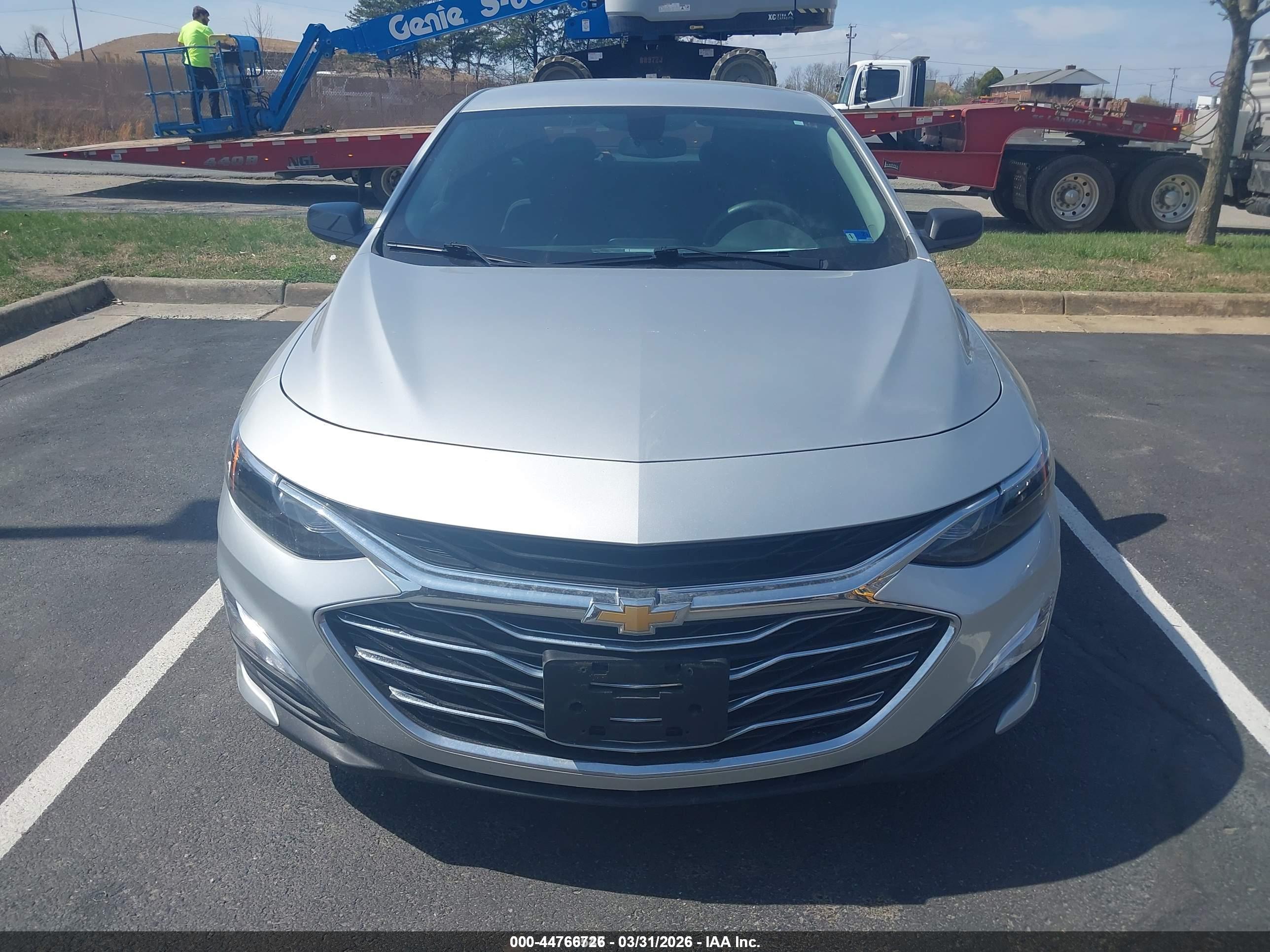 CHEVROLET MALIBU image 6