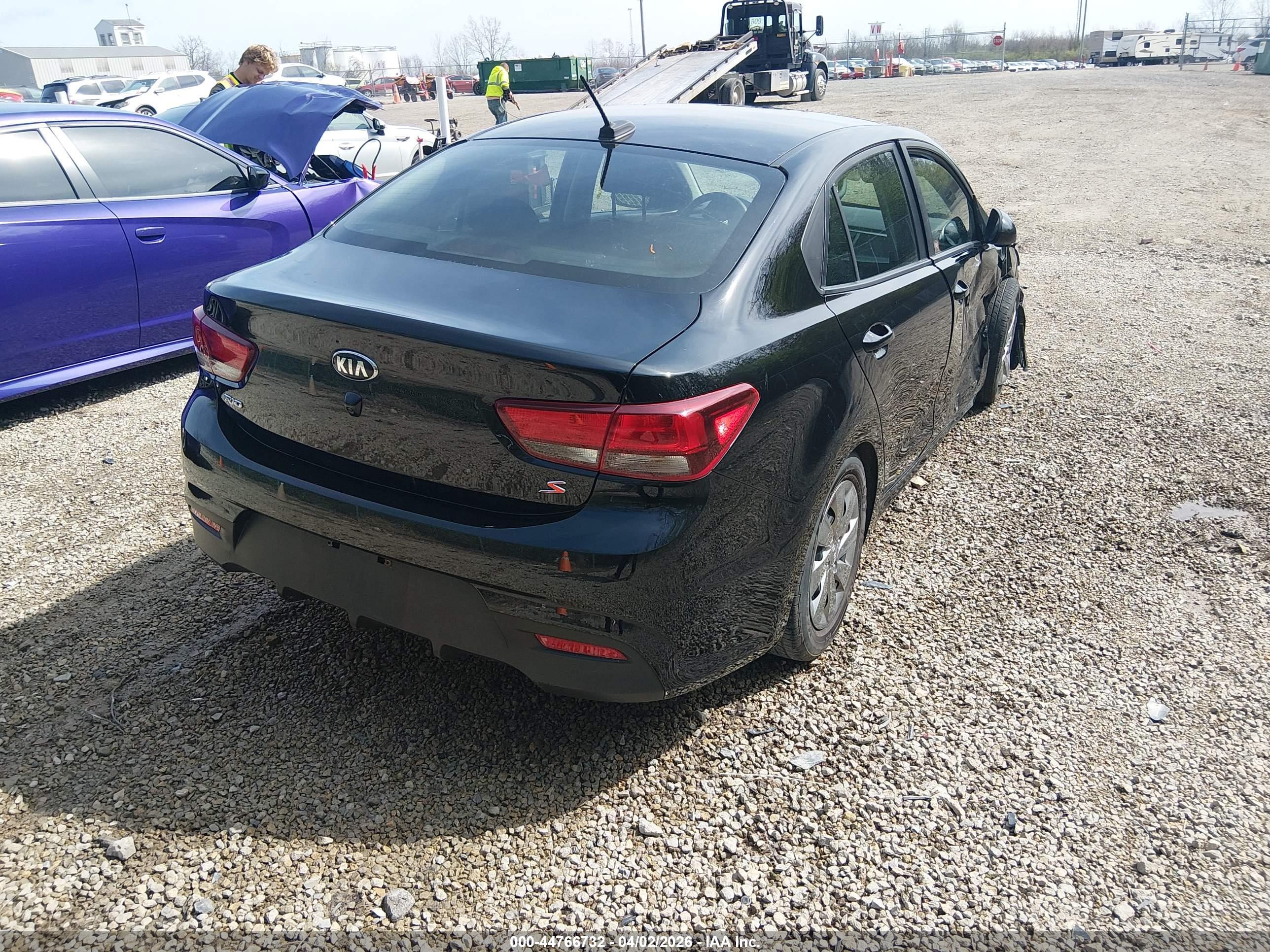KIA RIO image 4