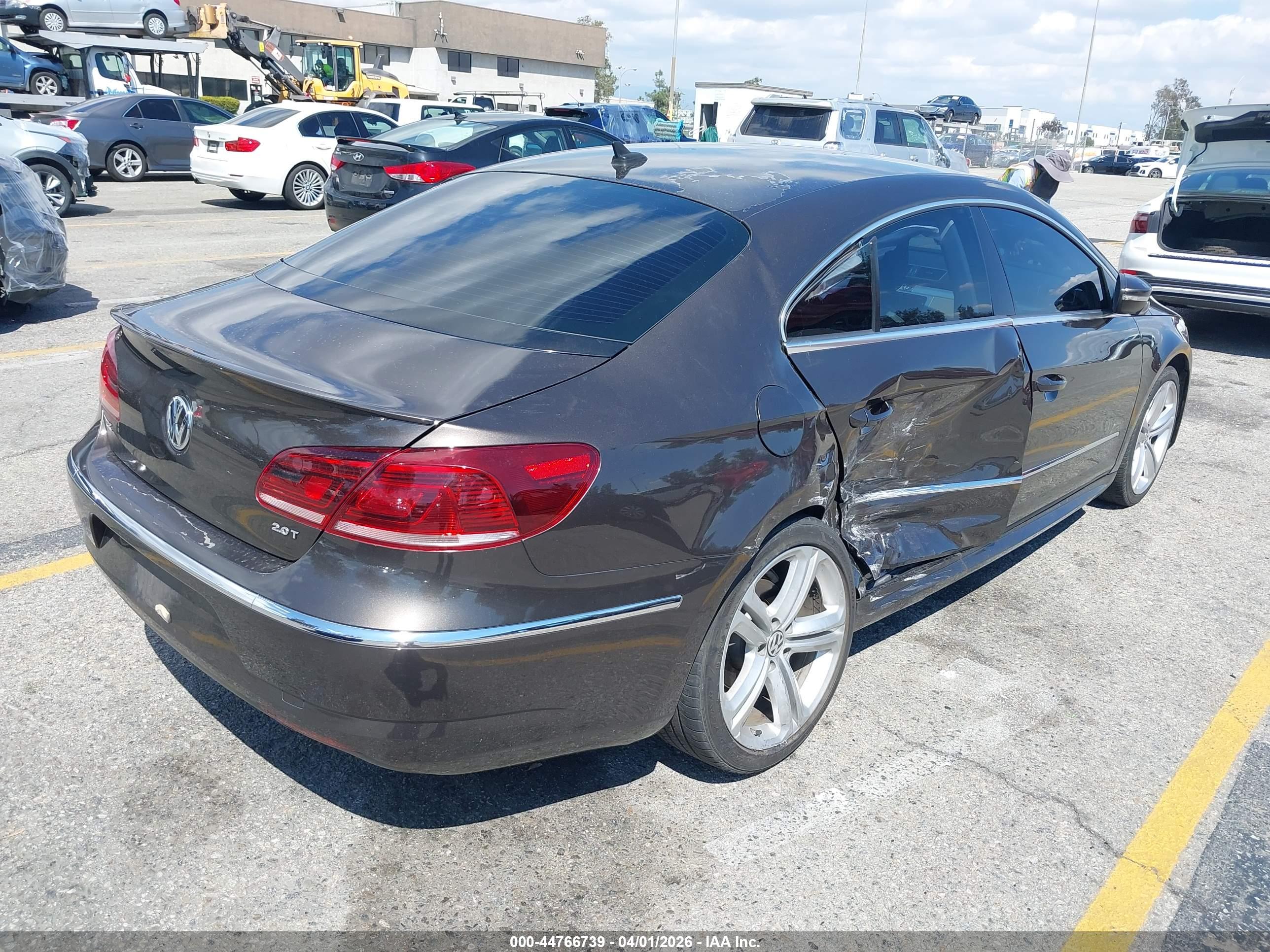 VOLKSWAGEN CC image 4