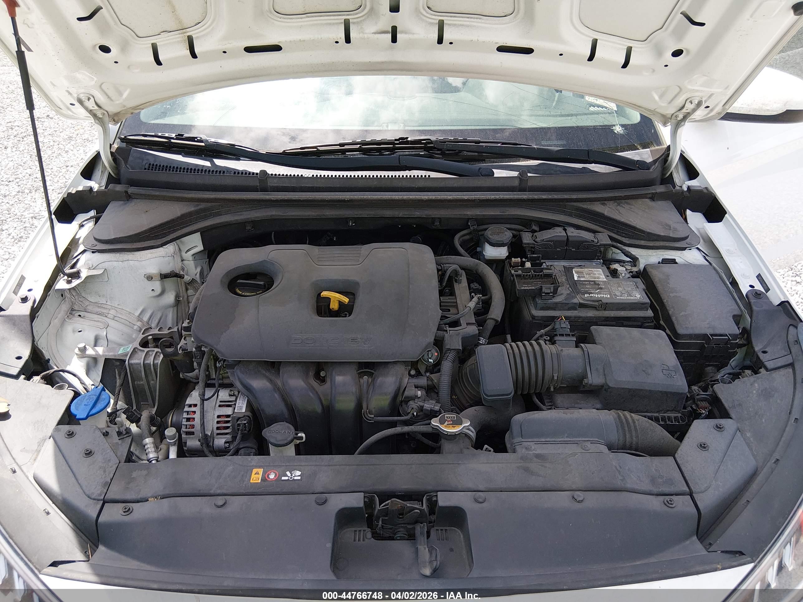 HYUNDAI ELANTRA image 10
