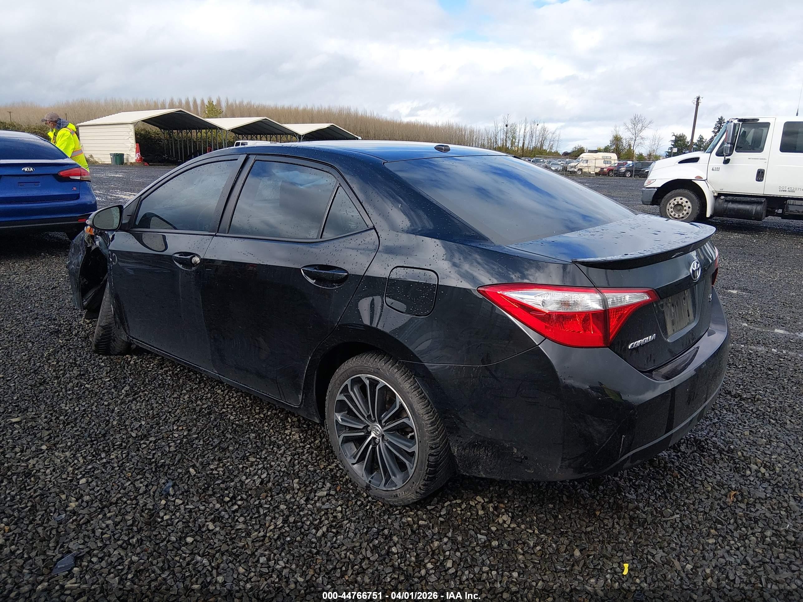 TOYOTA COROLLA image 3