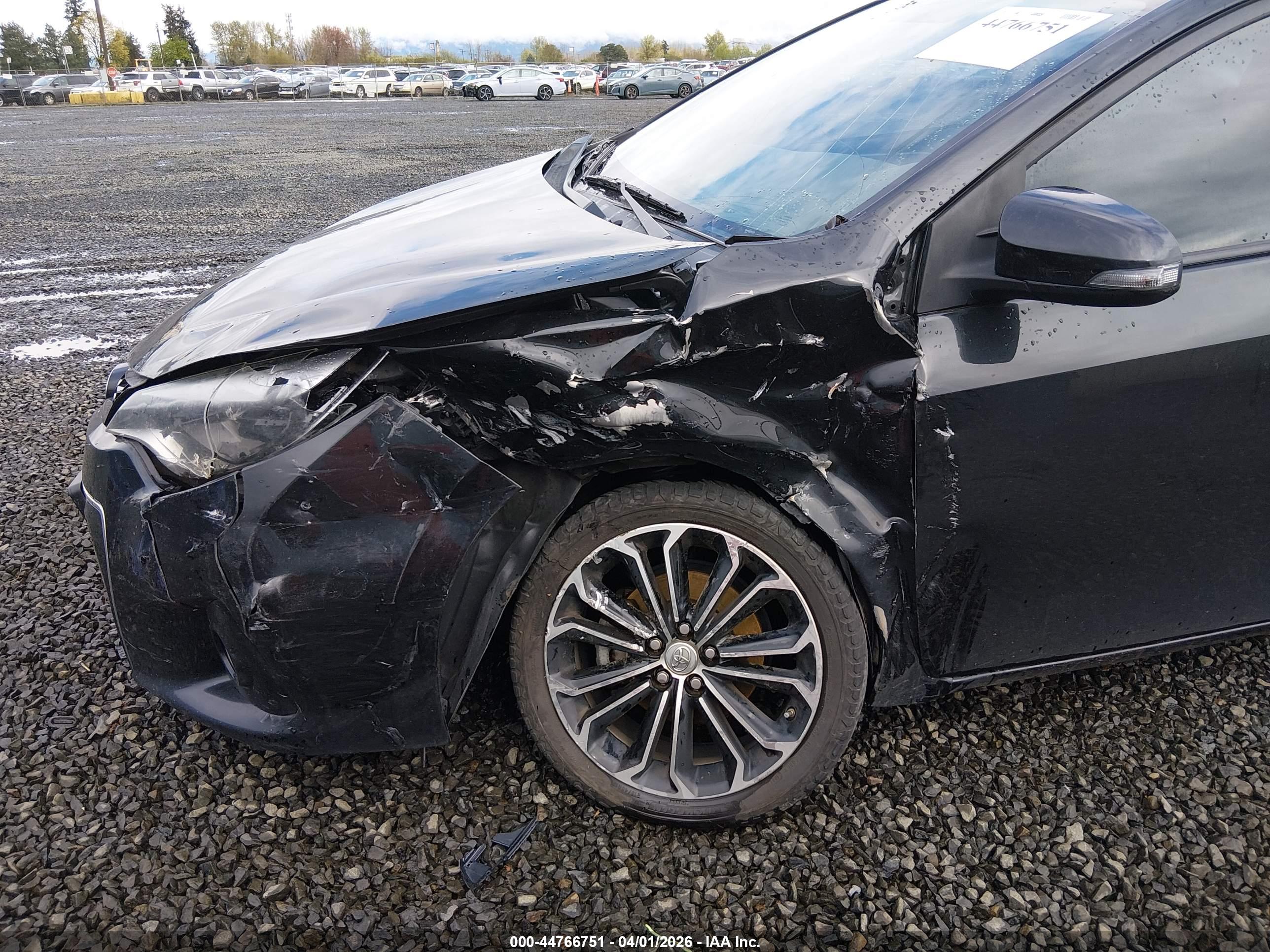 TOYOTA COROLLA image 6
