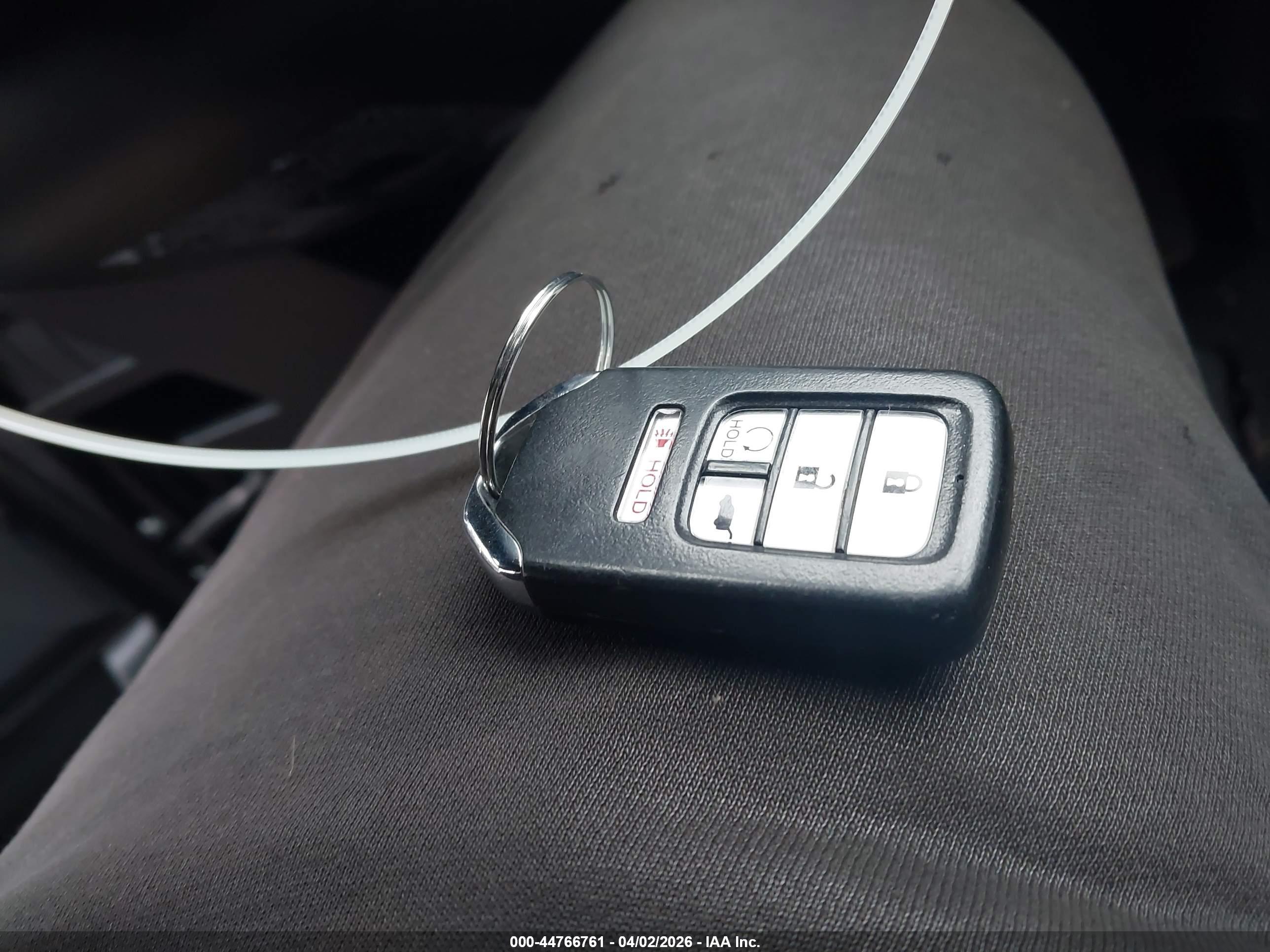 HONDA CR-V image 11