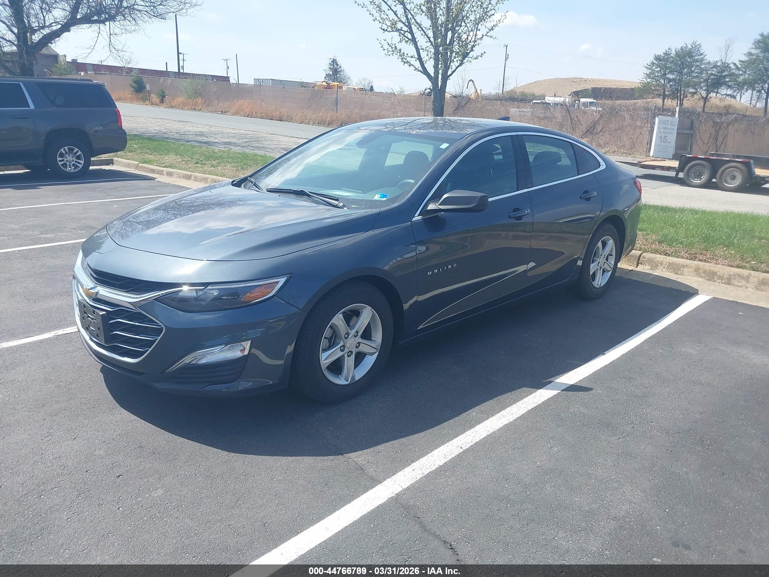 CHEVROLET MALIBU image 2