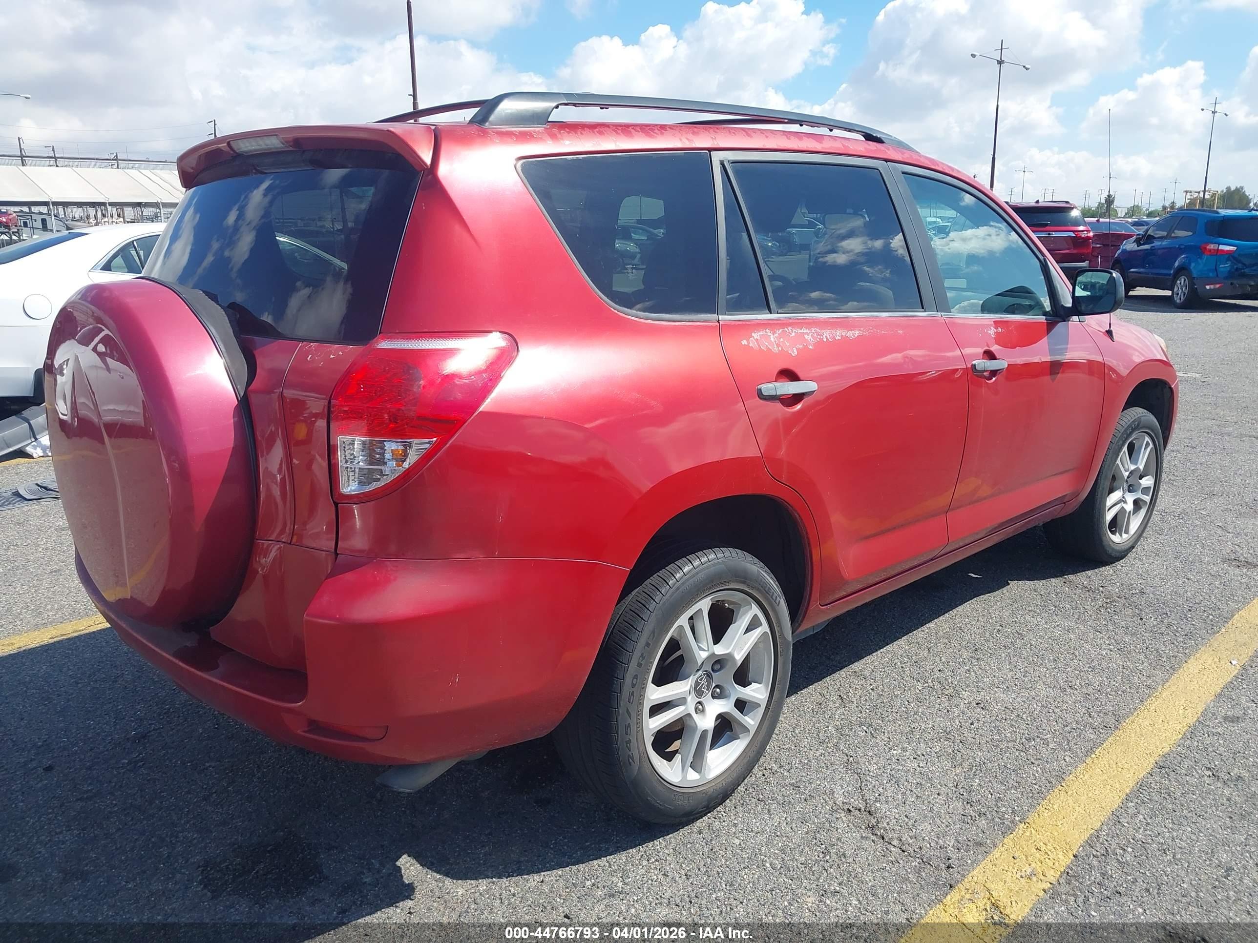 TOYOTA RAV4 image 4