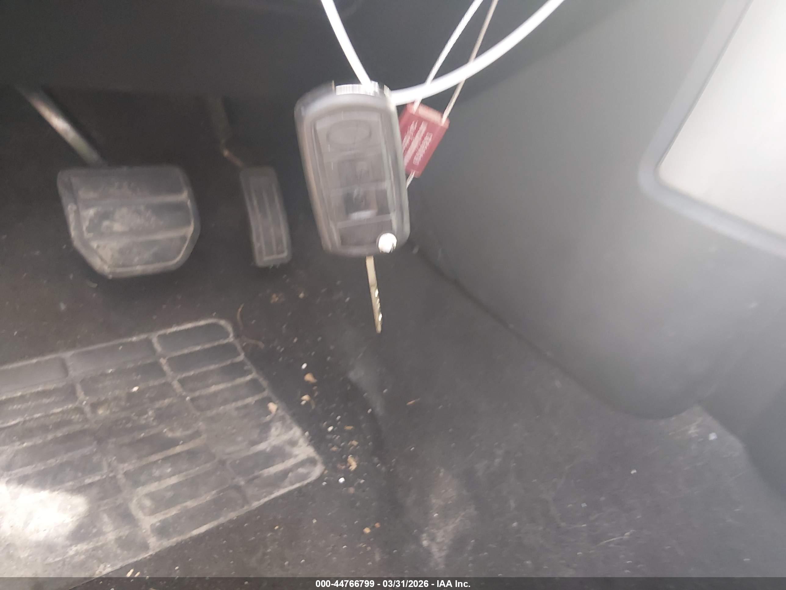 LAND ROVER image 11