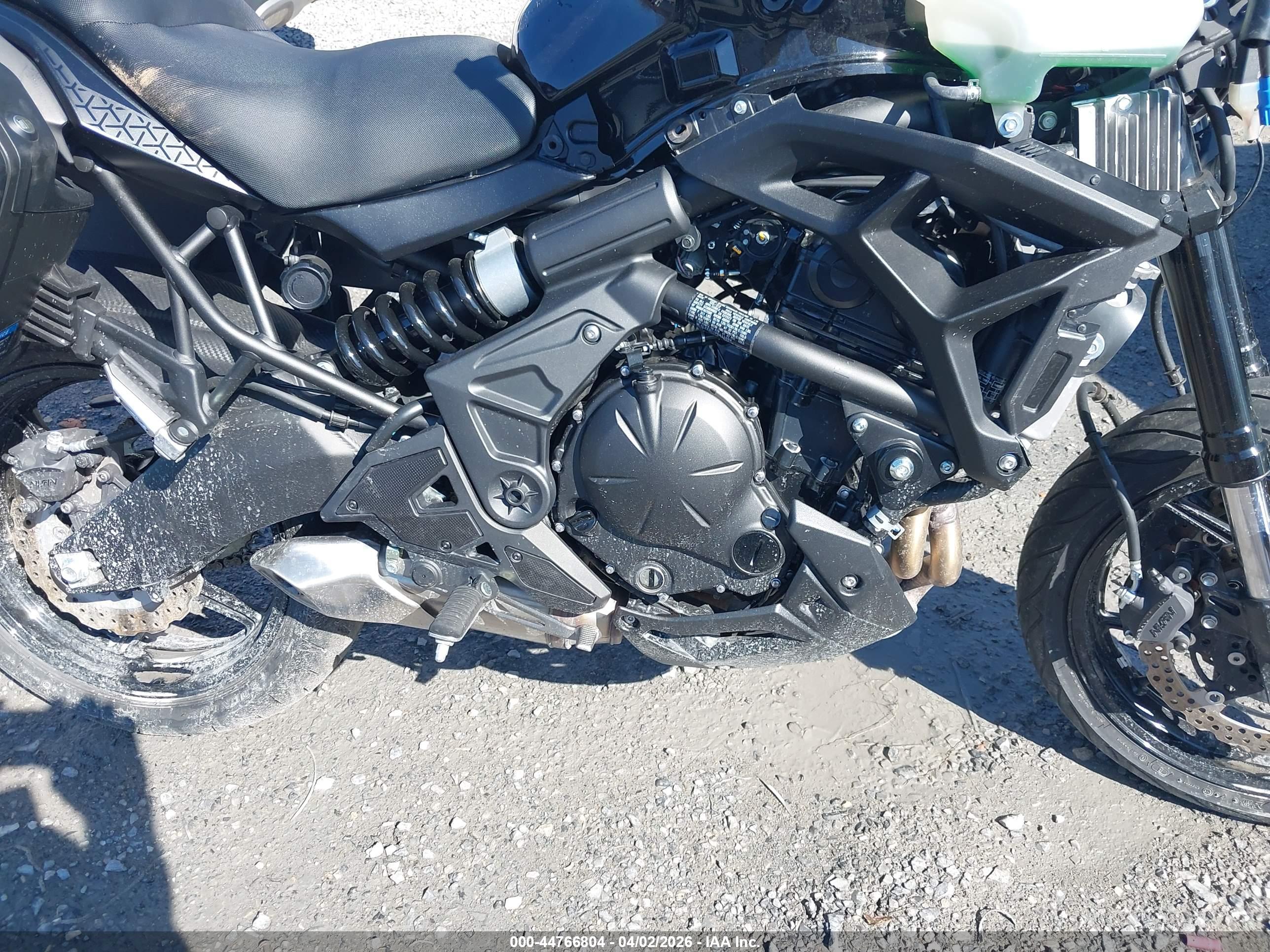KAWASAKI KLE650 image 8