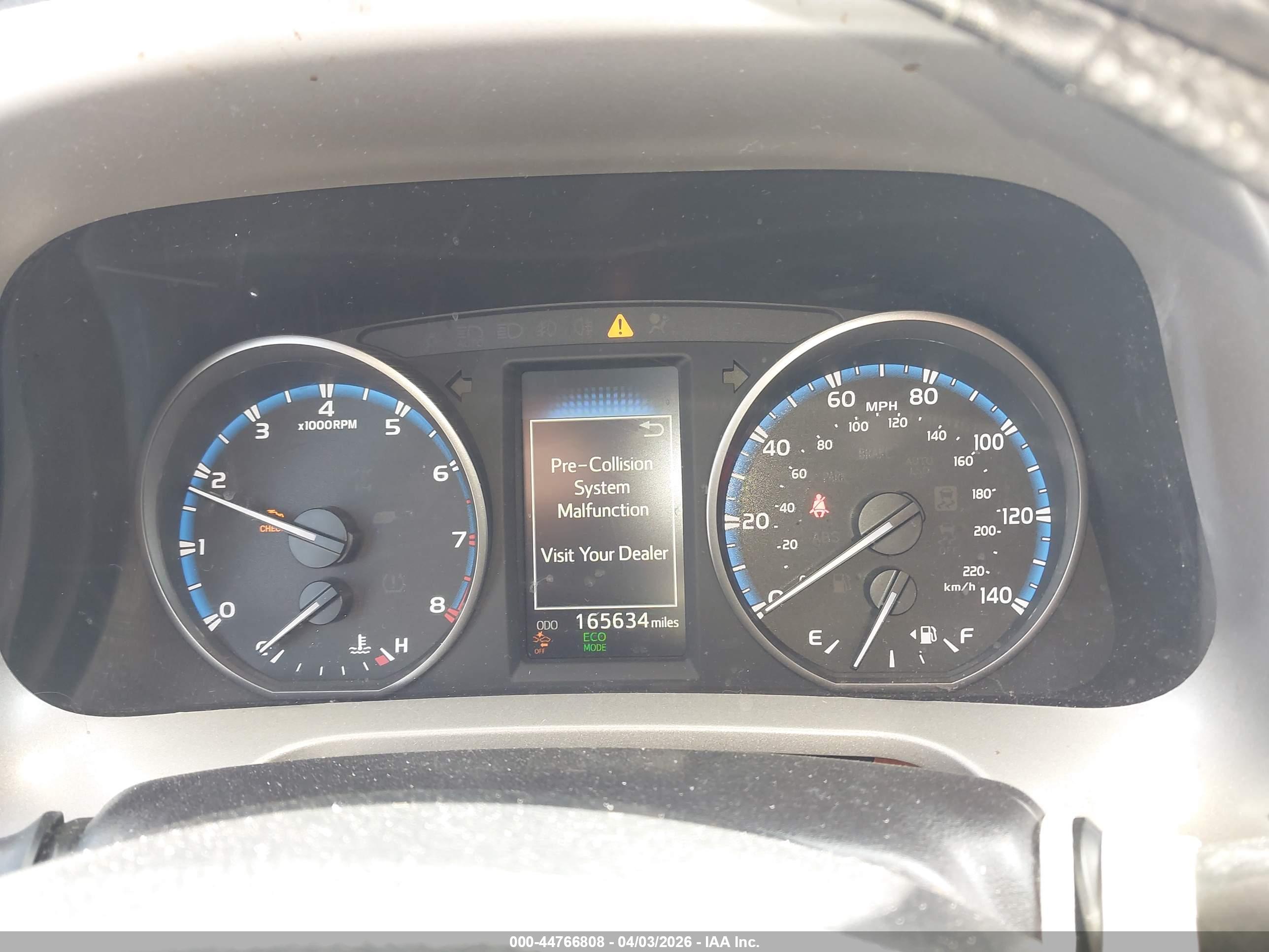 TOYOTA RAV4 image 7