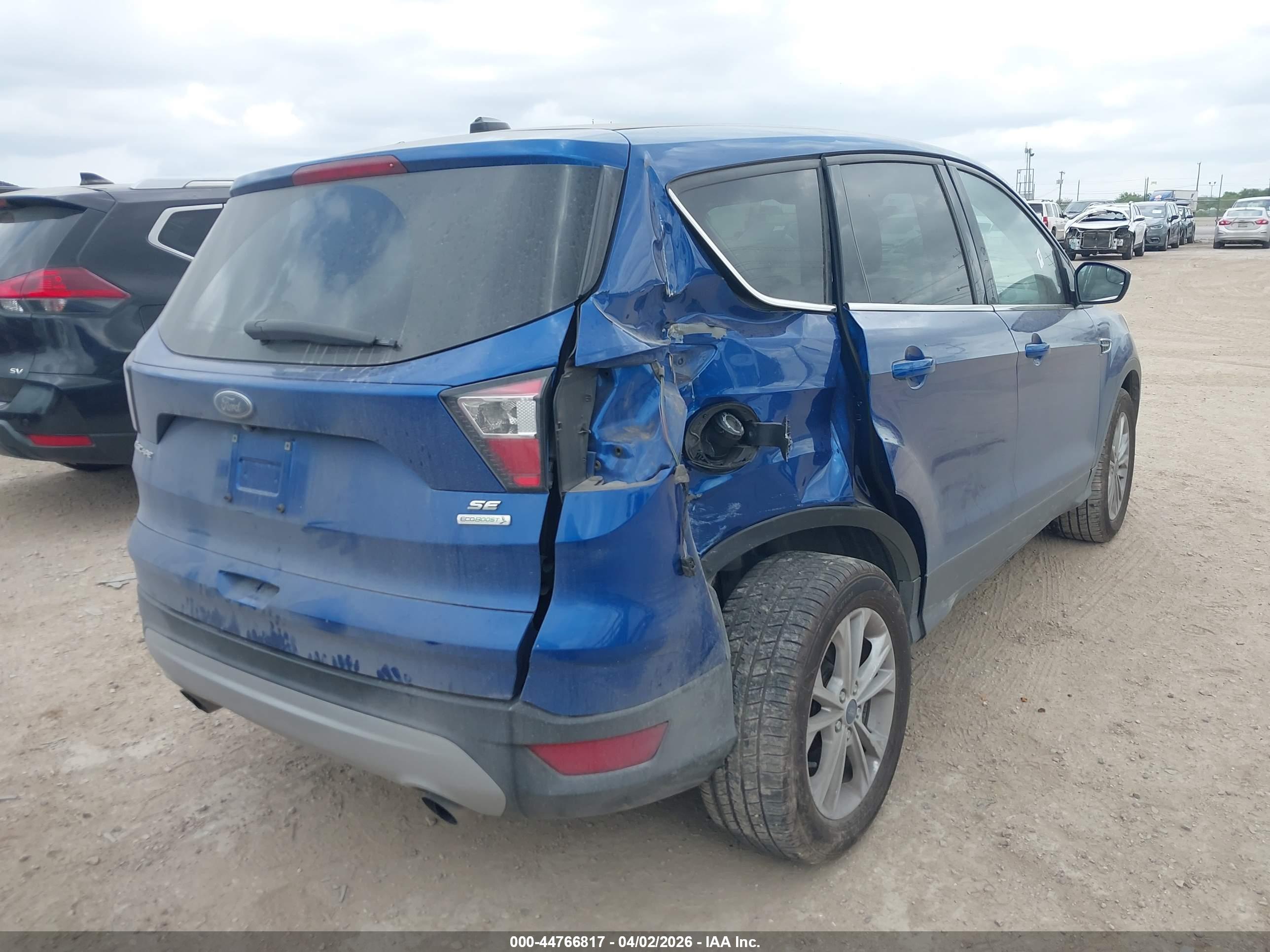 FORD ESCAPE image 4