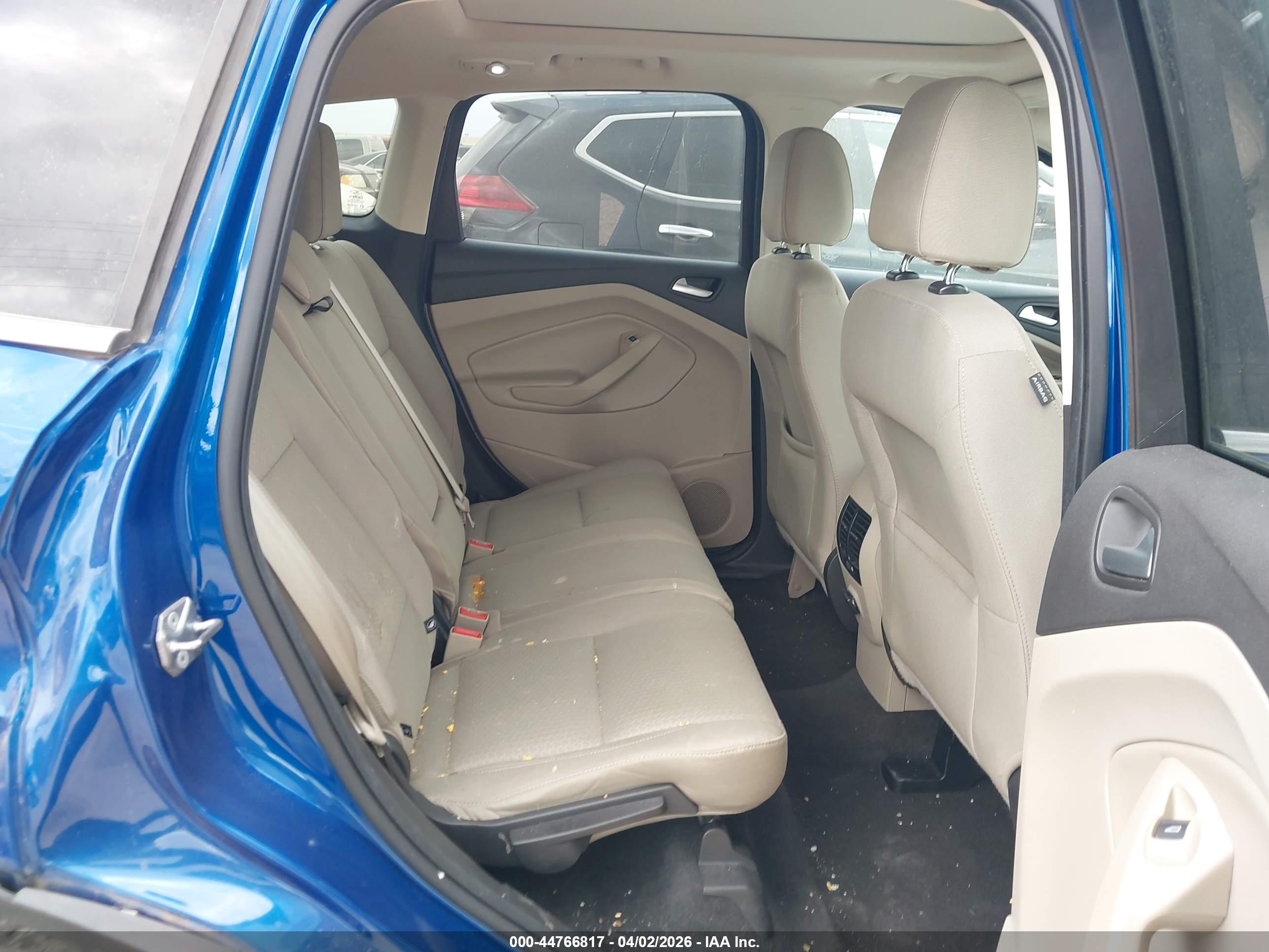 FORD ESCAPE image 8