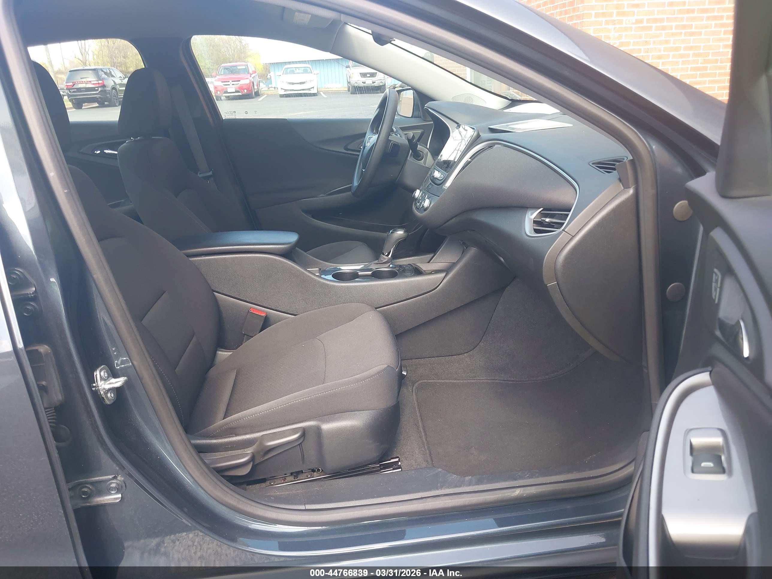 CHEVROLET MALIBU image 5