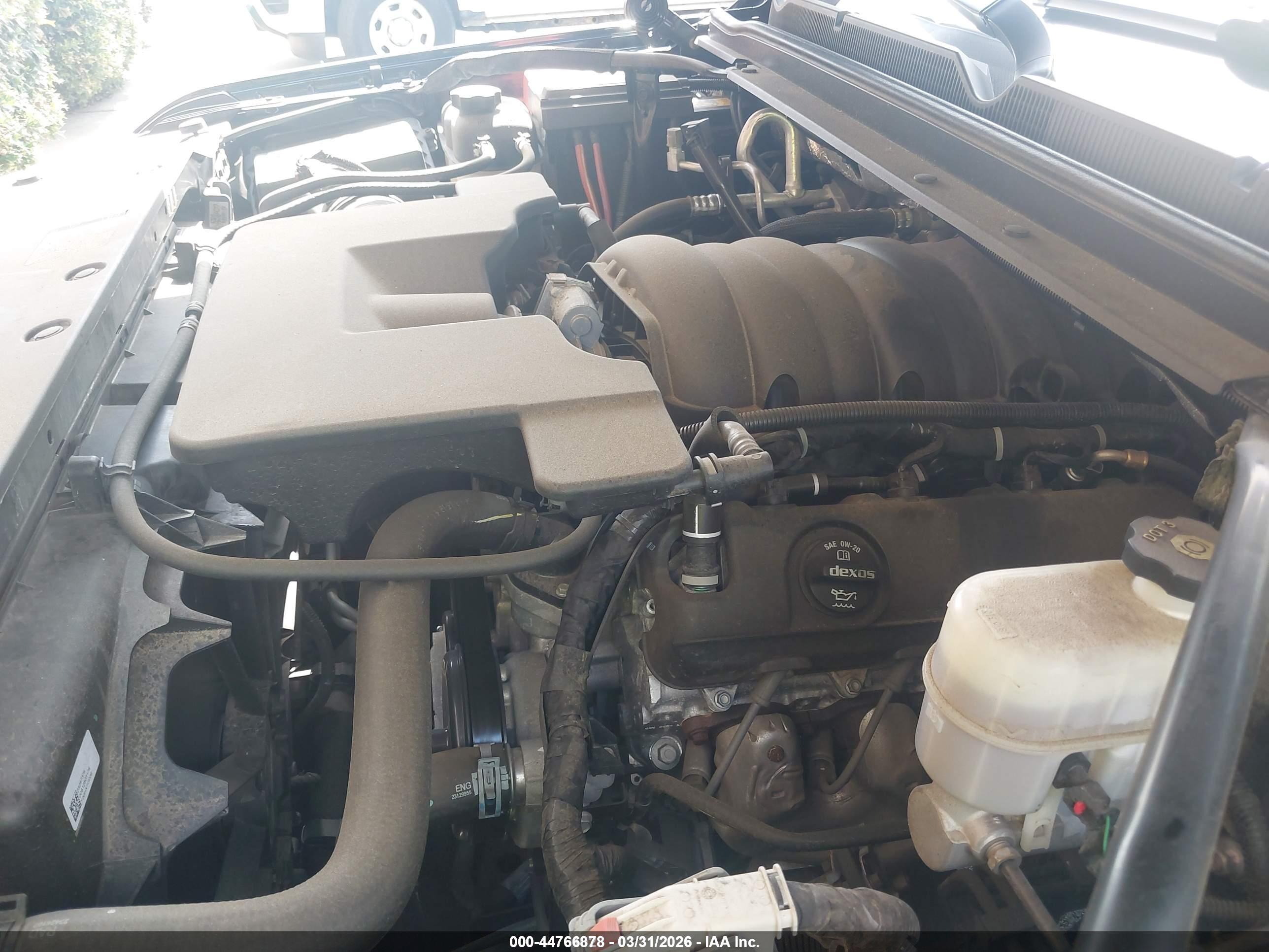 CHEVROLET SUBURBAN image 10