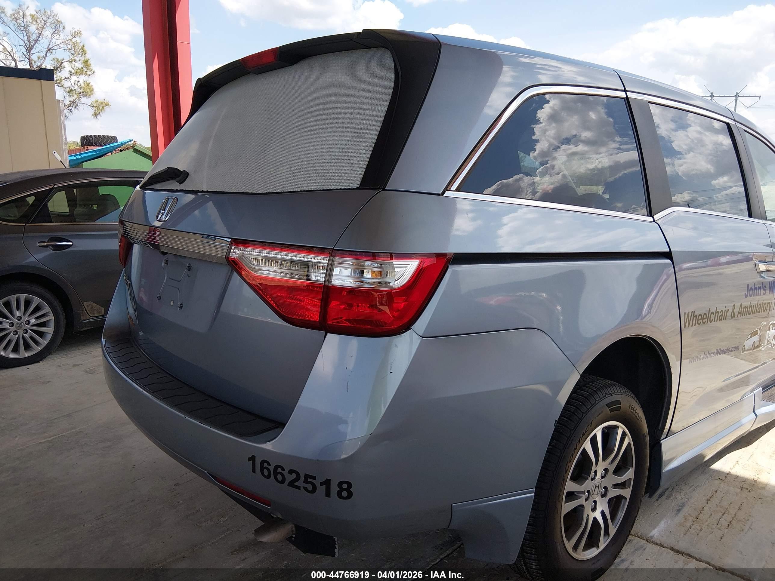 HONDA ODYSSEY image 6