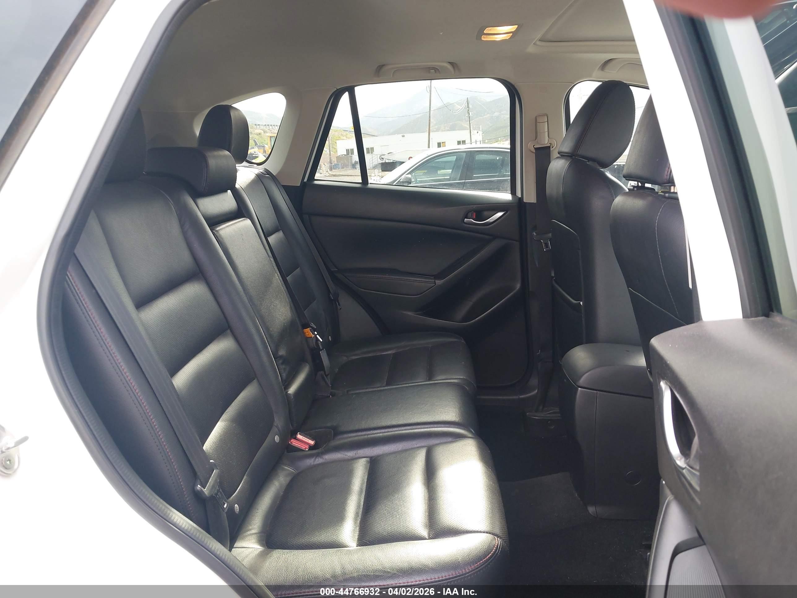 MAZDA CX-5 image 8