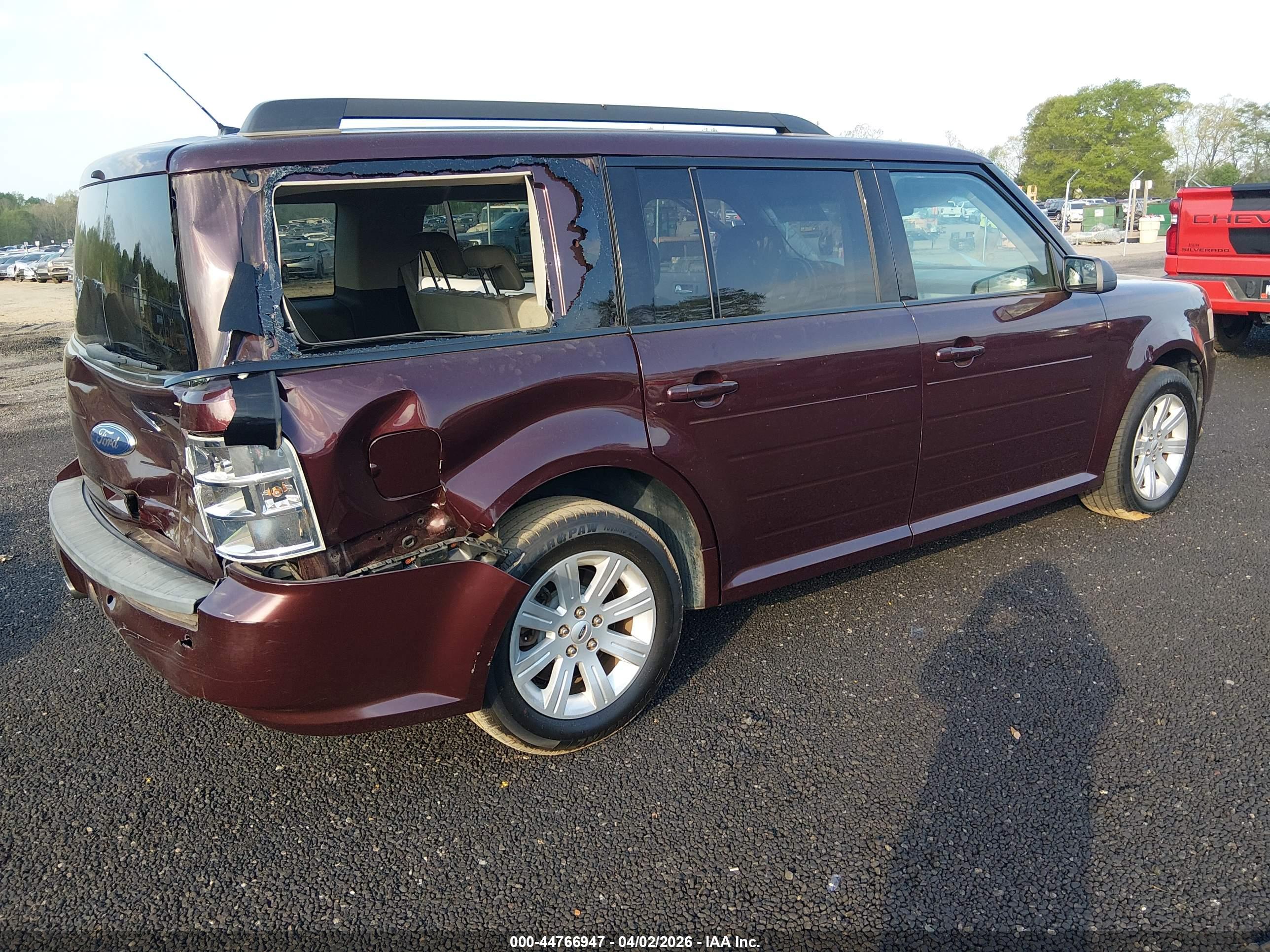 FORD FLEX image 4