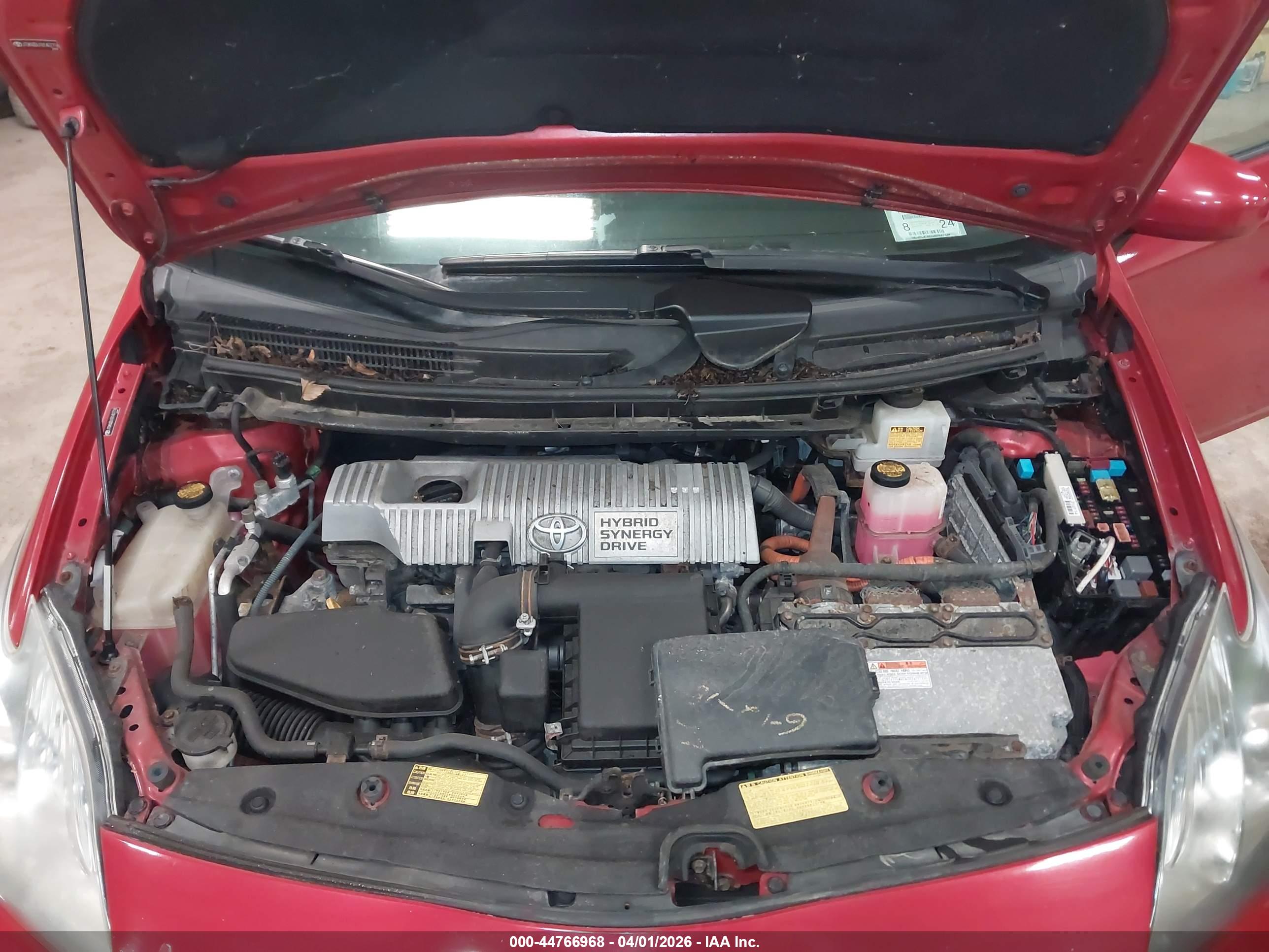 TOYOTA PRIUS image 10
