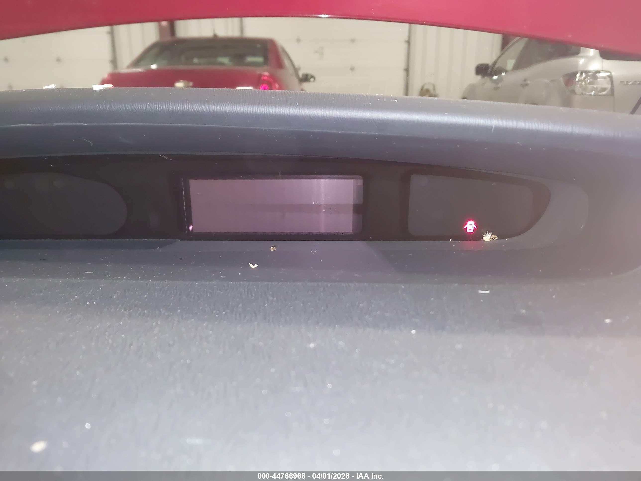 TOYOTA PRIUS image 7