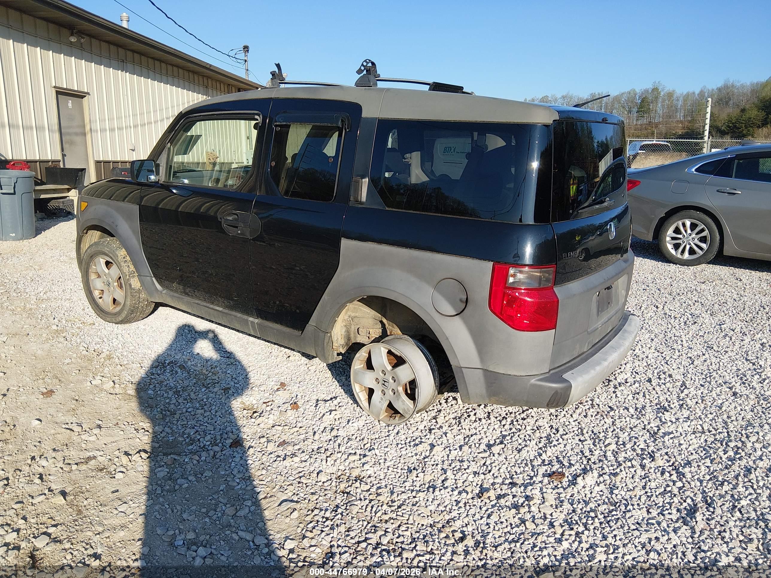 HONDA ELEMENT image 3