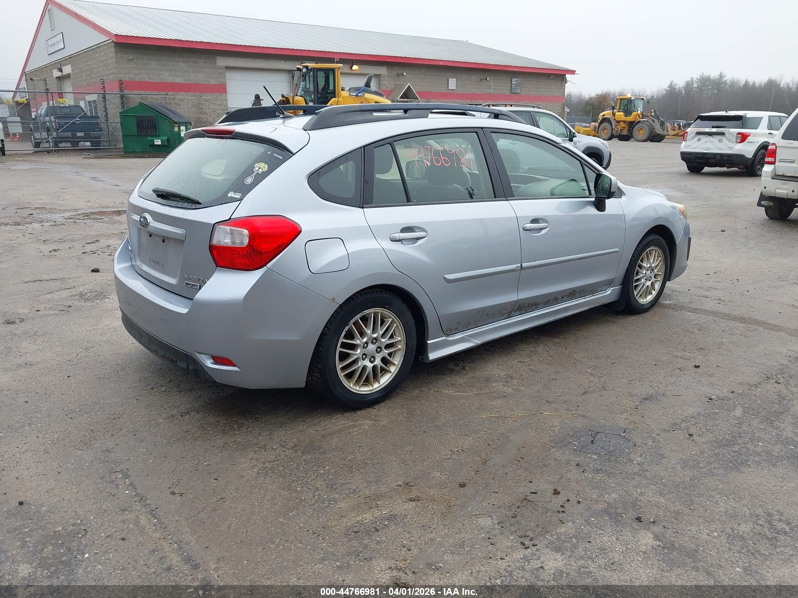 SUBARU IMPREZA image 4