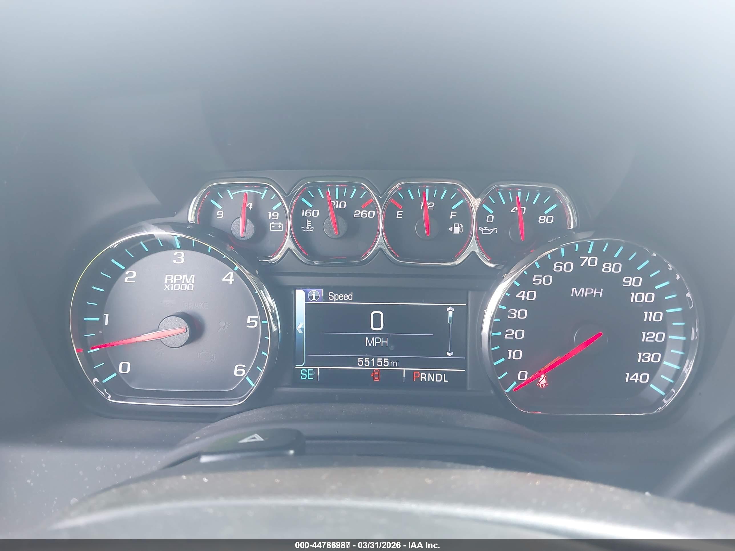 CHEVROLET SUBURBAN image 7