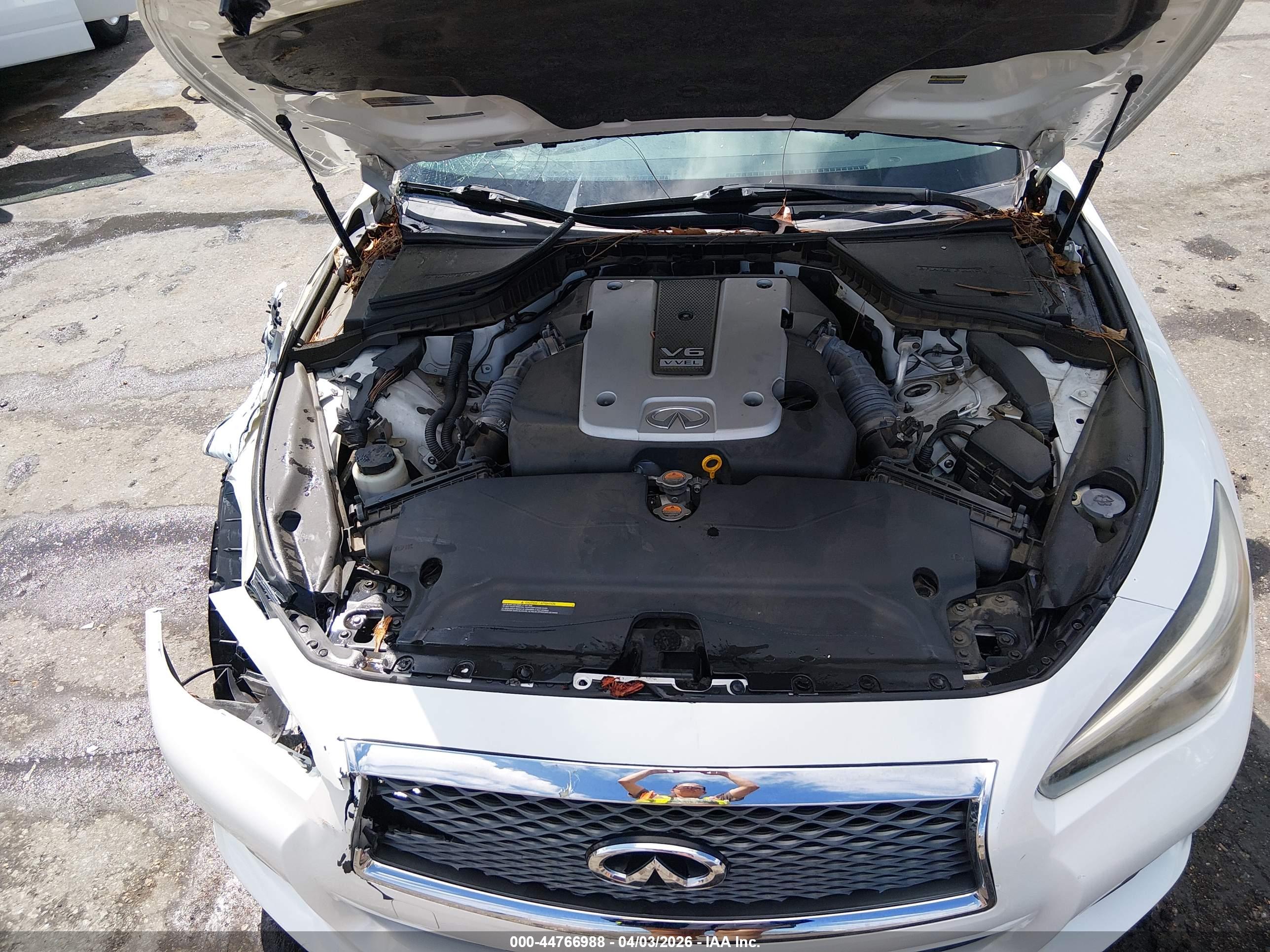 INFINITI Q50 image 10