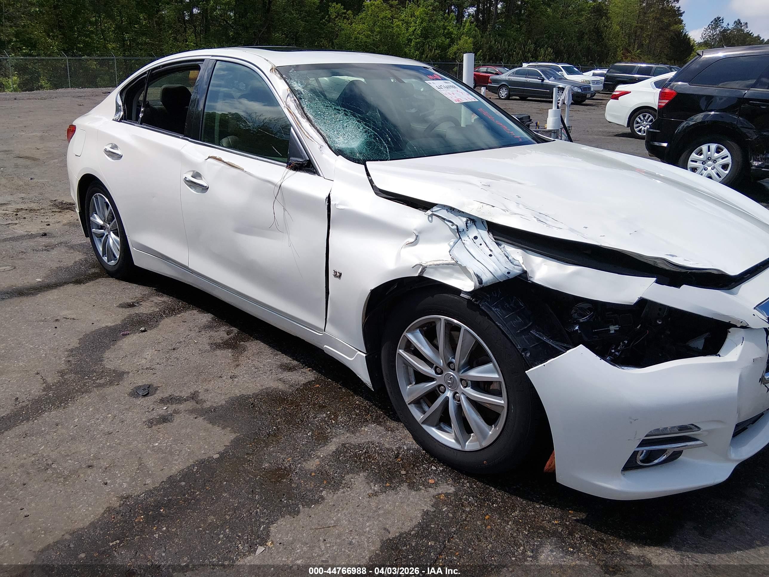 INFINITI Q50 image 6