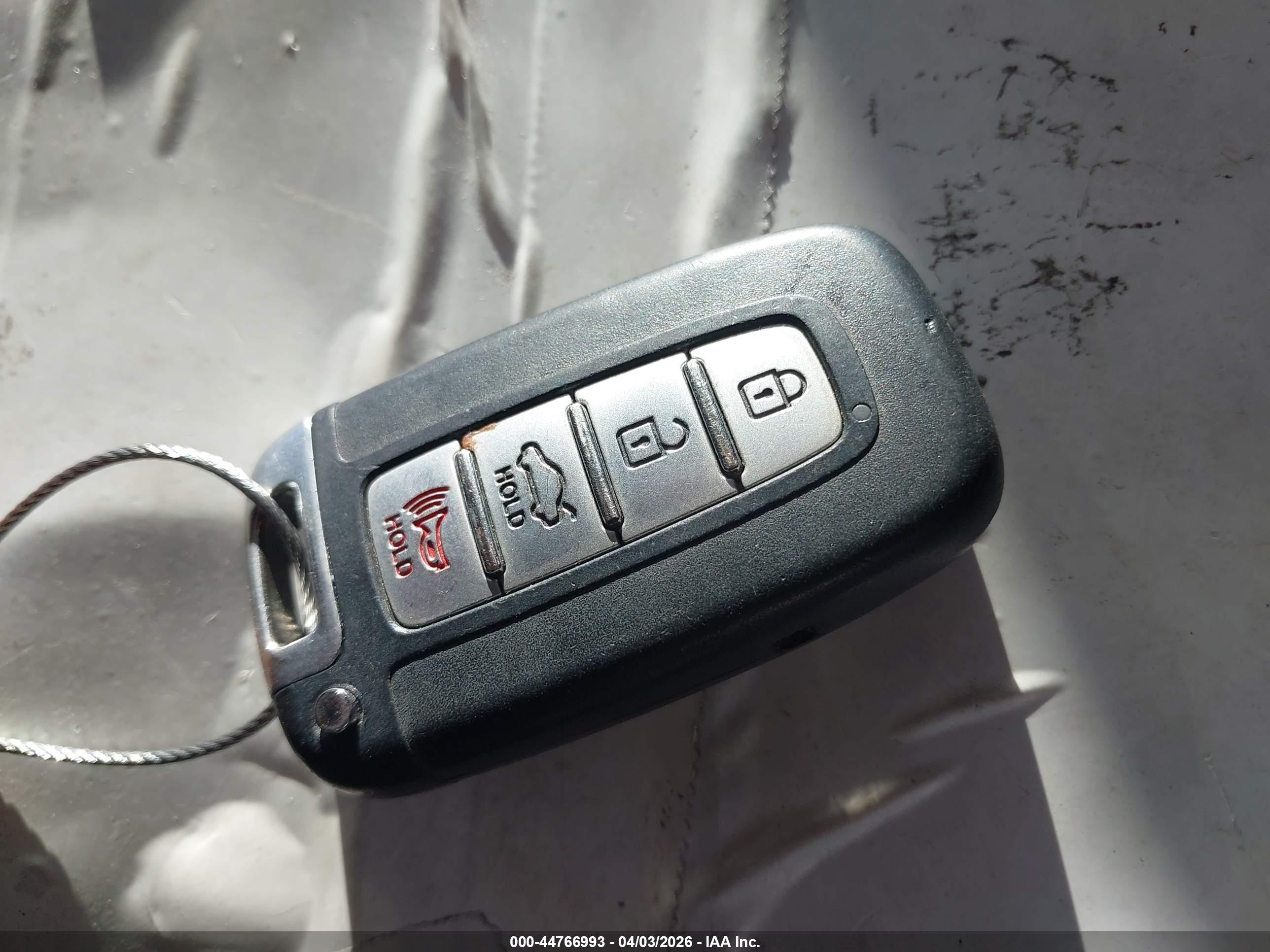 HYUNDAI SONATA image 11