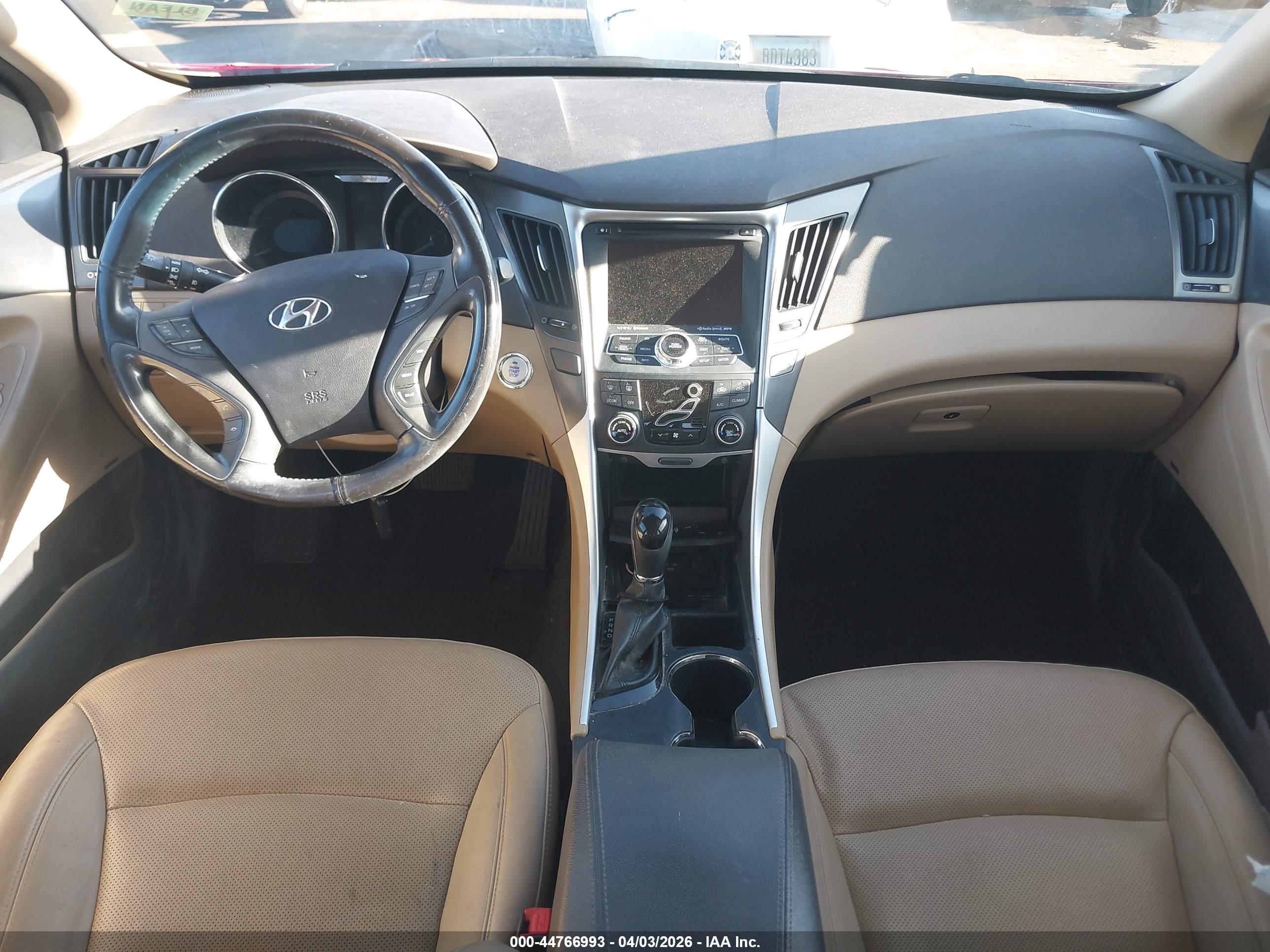 HYUNDAI SONATA image 5