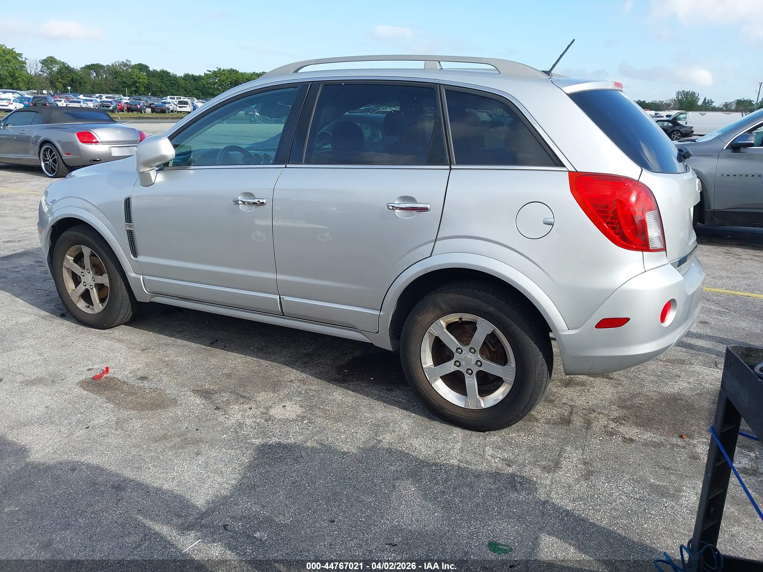 CHEVROLET CAPTIVA image 3