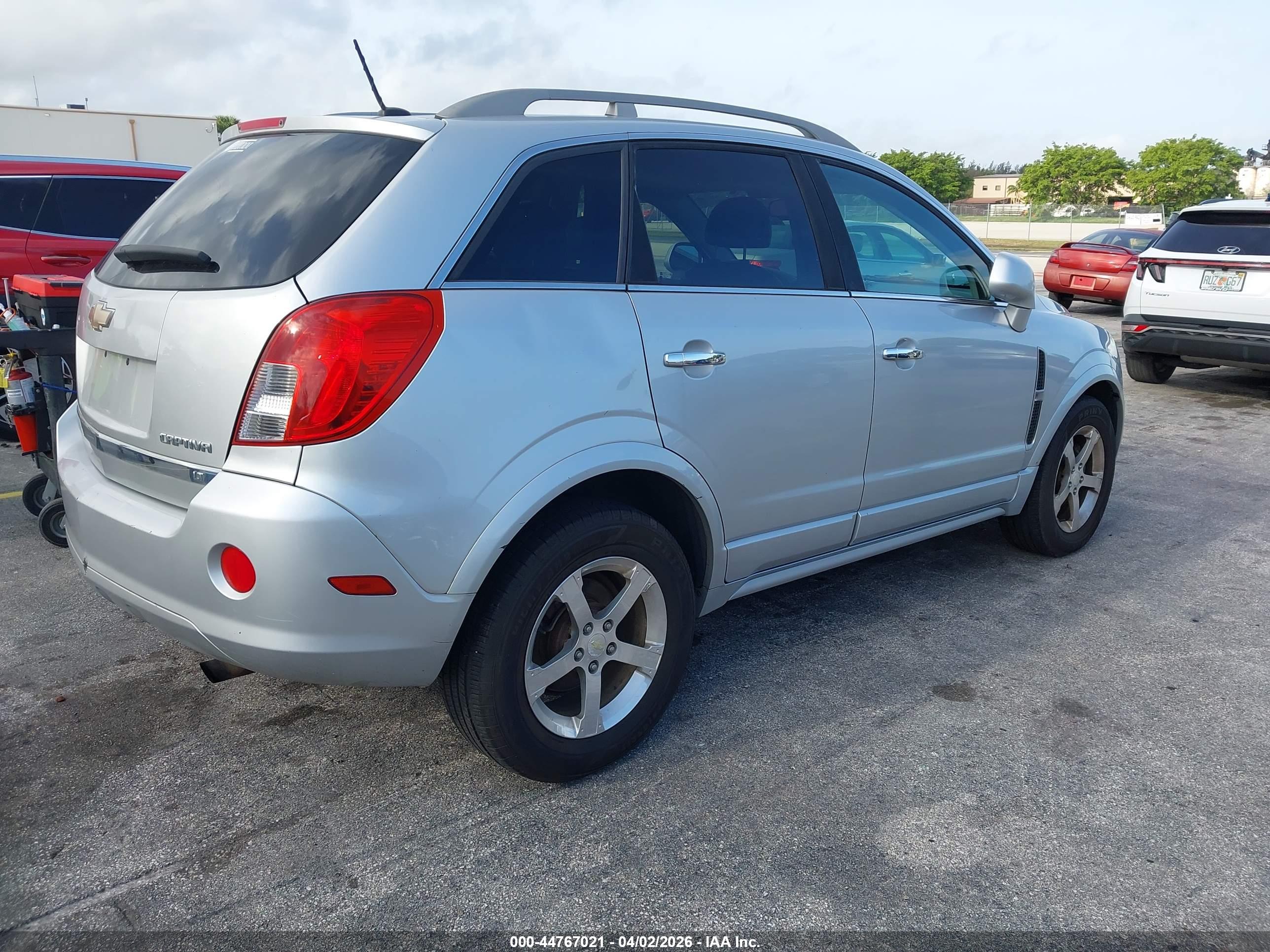 CHEVROLET CAPTIVA image 4