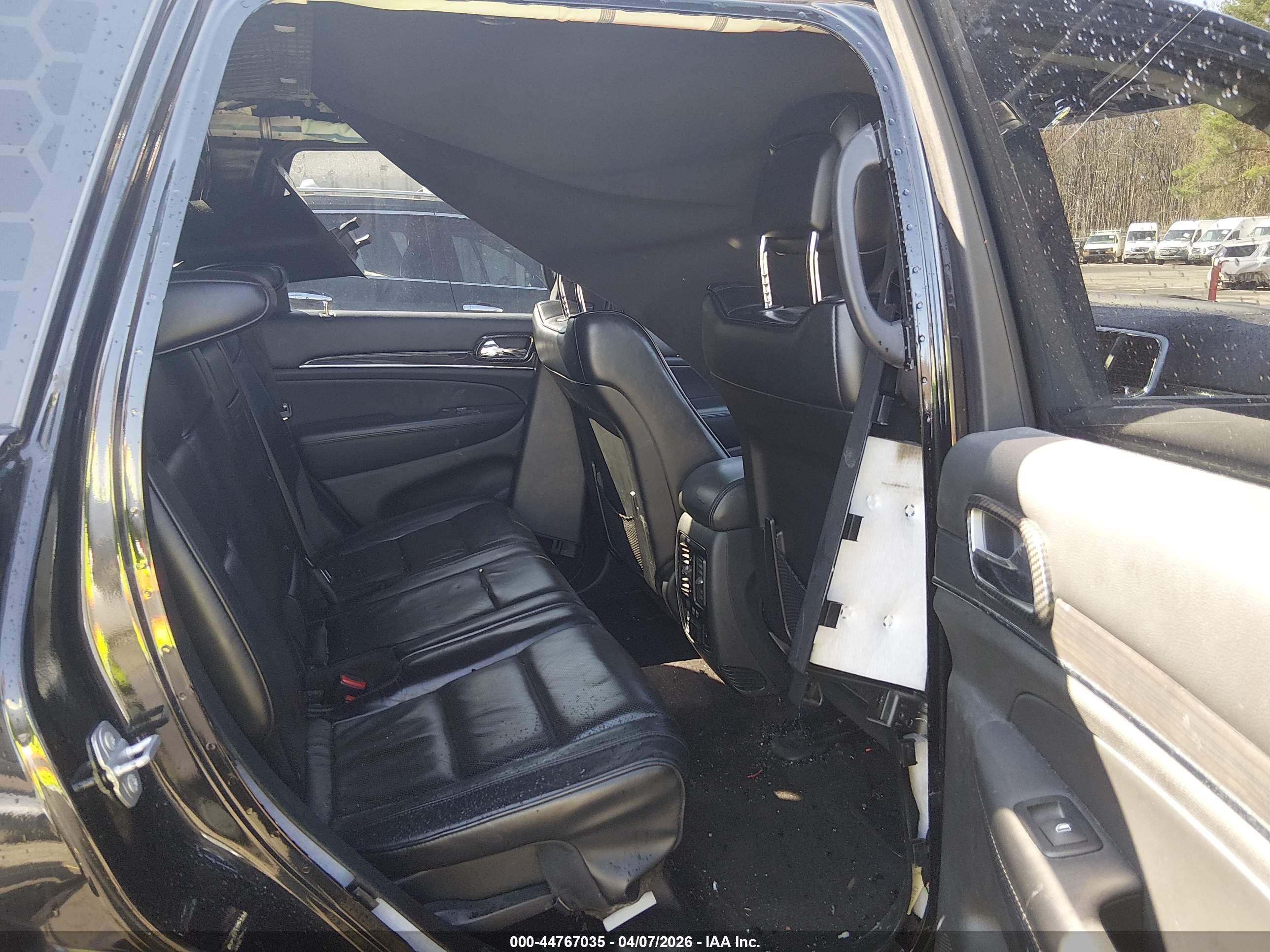 JEEP GRAND image 8