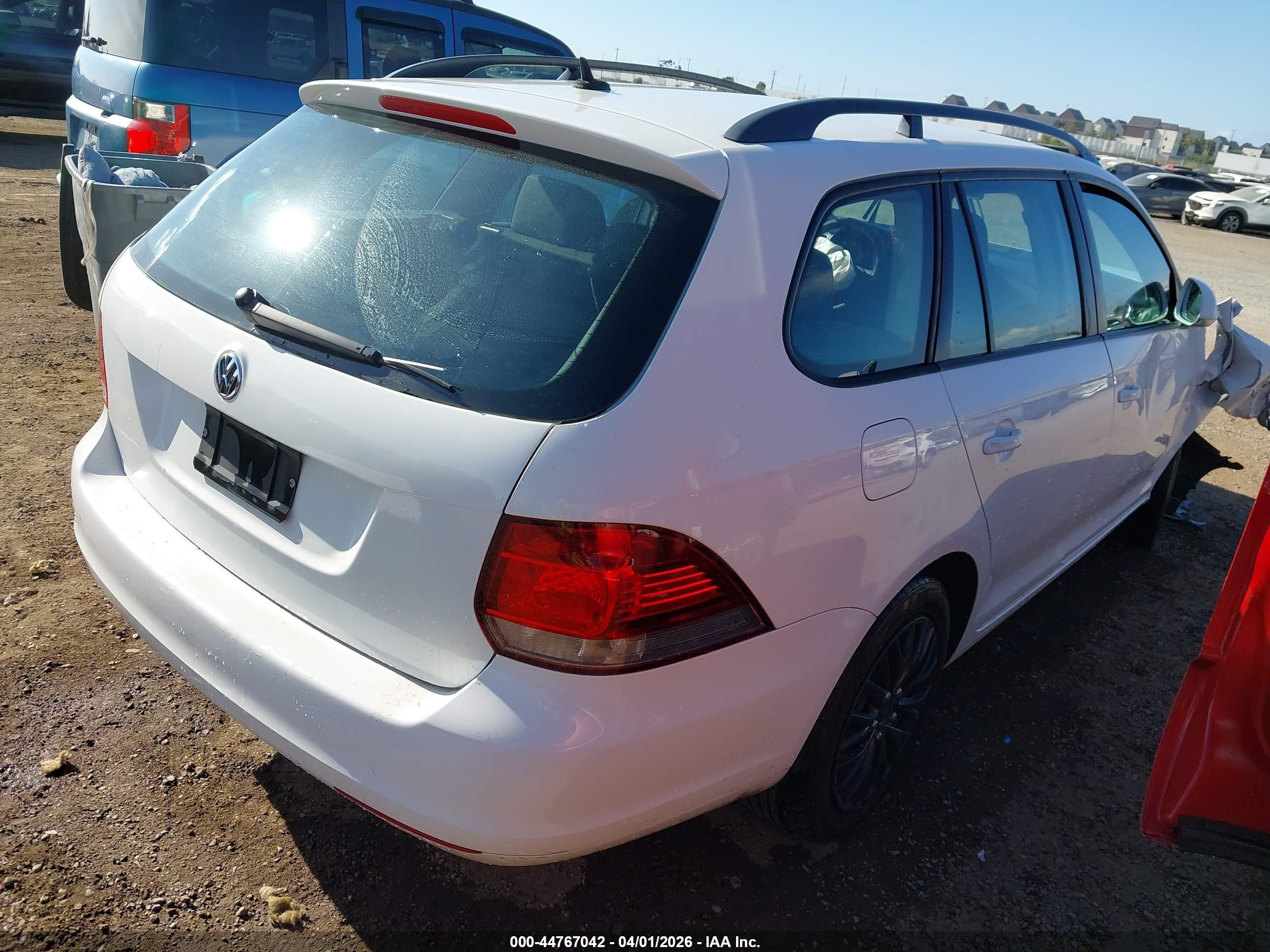 VOLKSWAGEN JETTA image 4
